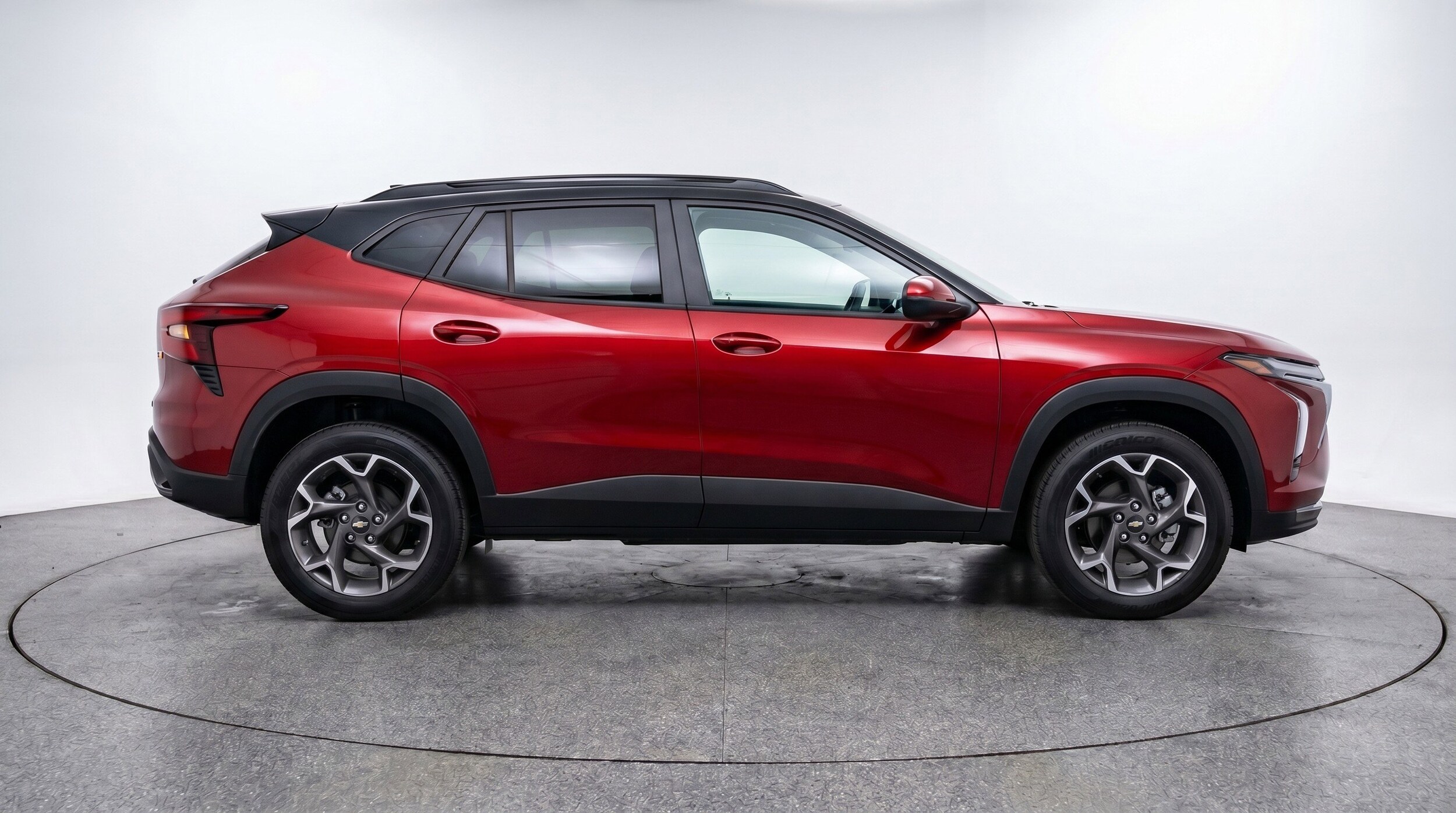 Thumbnail: 2025 Chevrolet Trax - 11