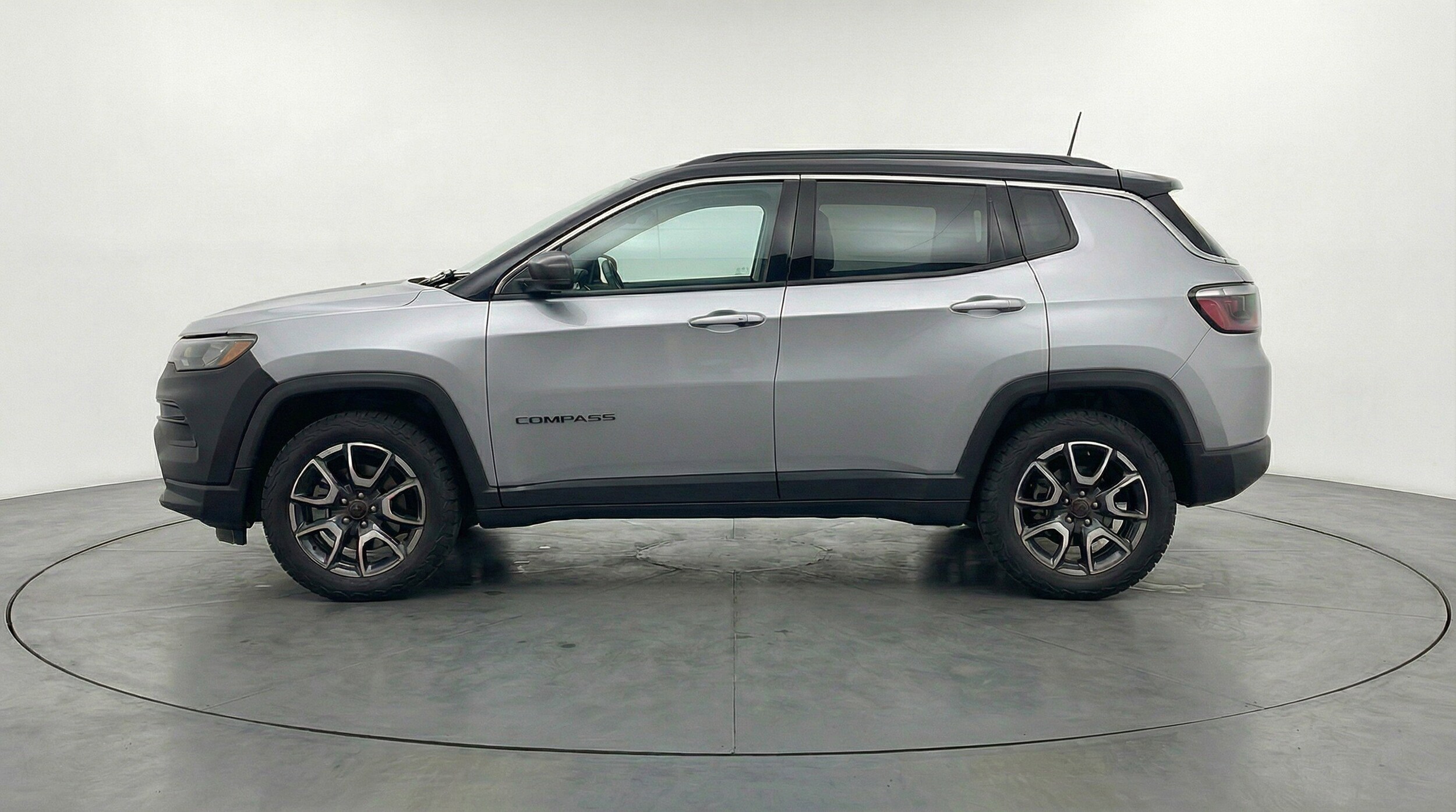 Thumbnail: 2025 Jeep Compass - 5