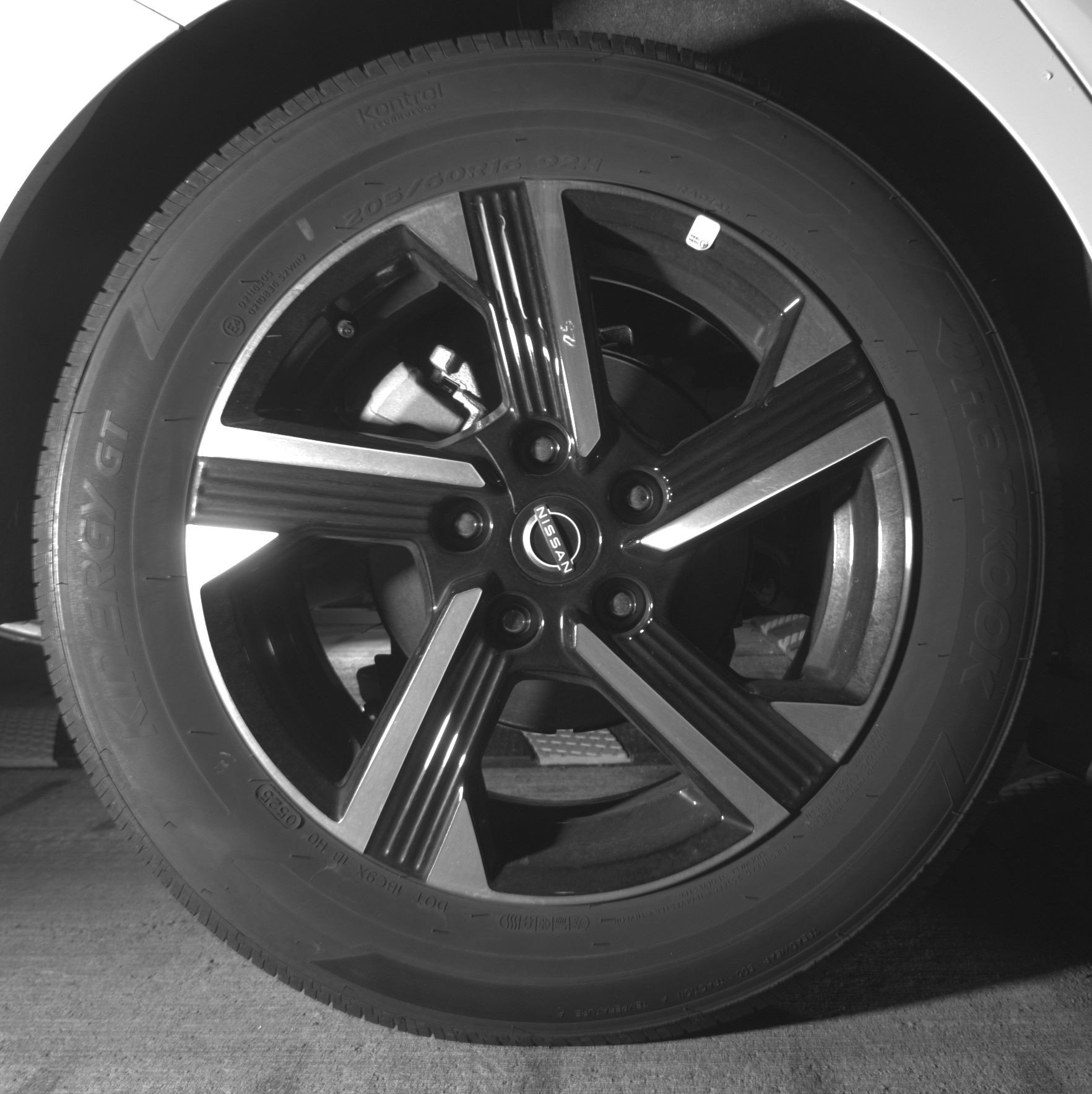 Thumbnail: 2025 Nissan Sentra - 15