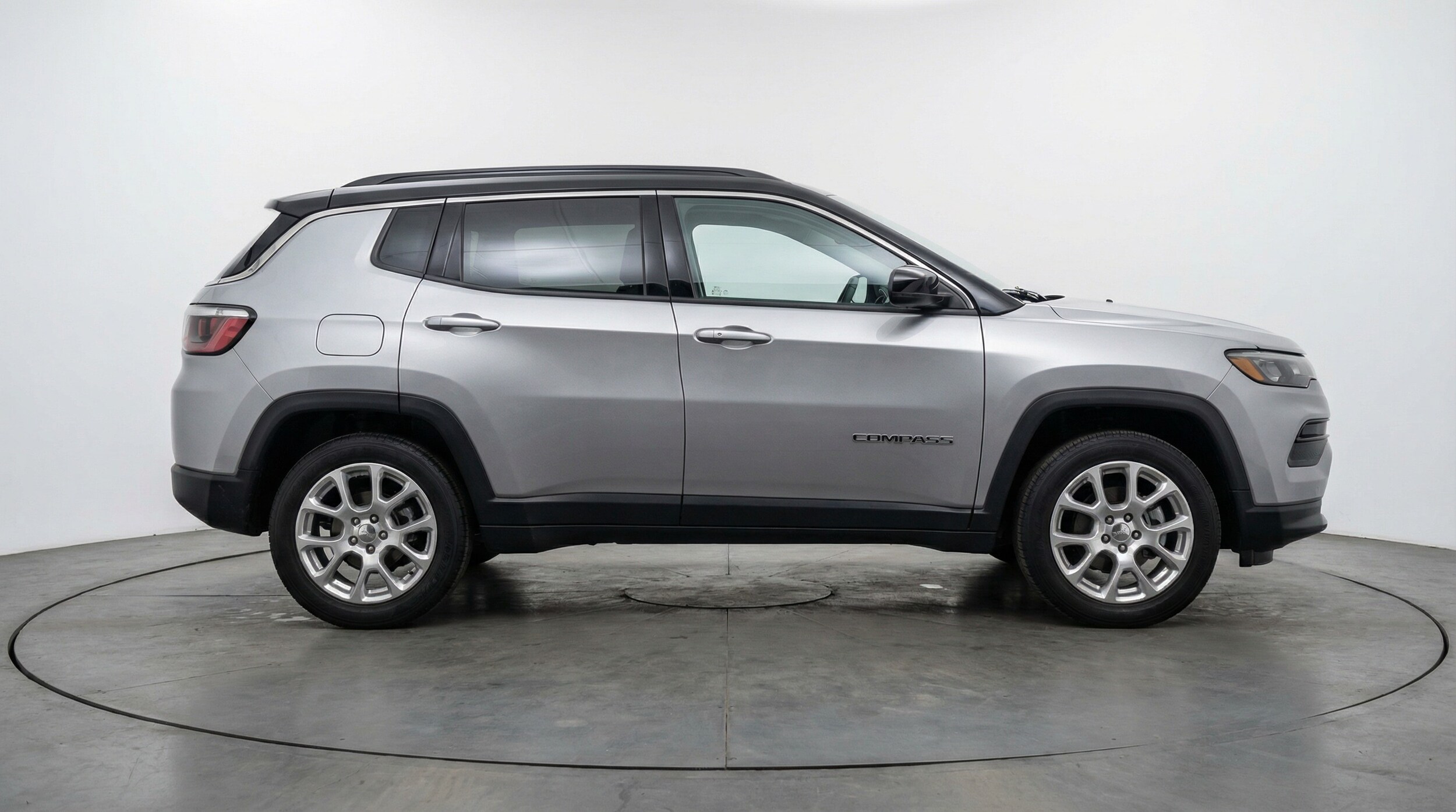 Thumbnail: 2025 Jeep Compass - 8