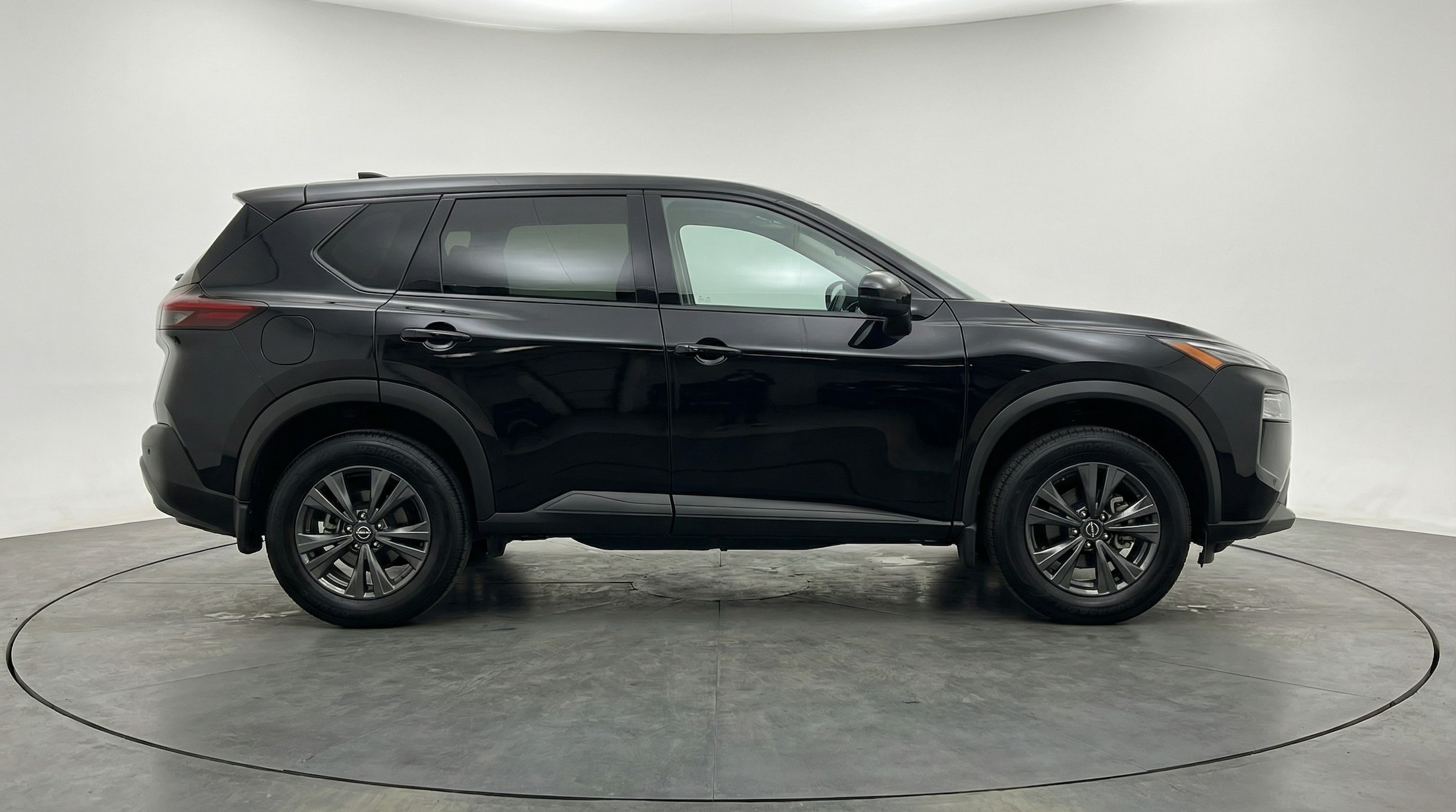 Thumbnail: 2025 Nissan Rogue - 8