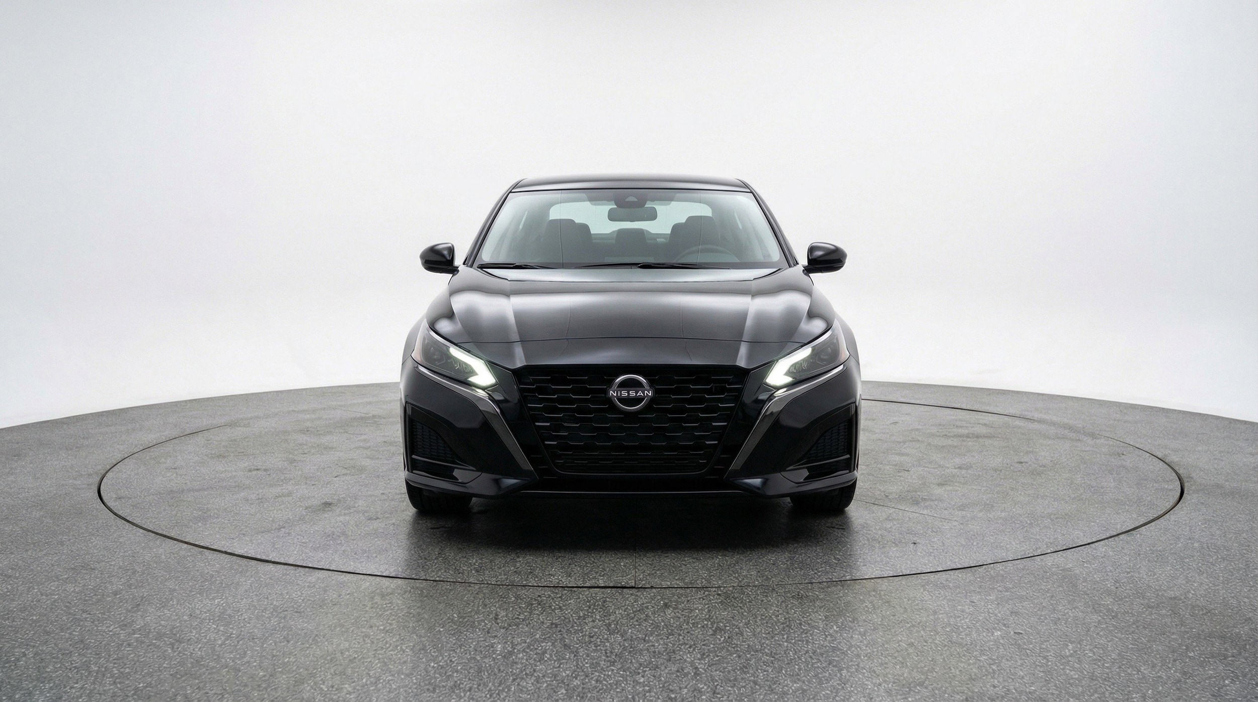 Thumbnail: 2025 Nissan Altima - 2