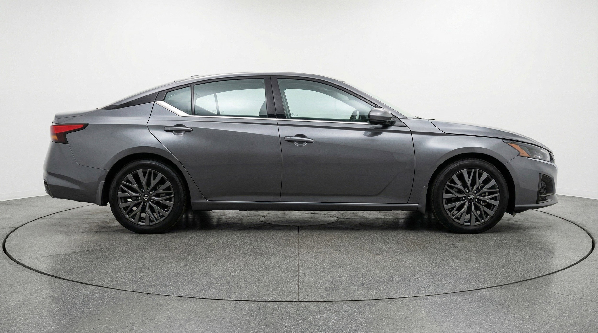 Thumbnail: 2025 Nissan Altima - 11