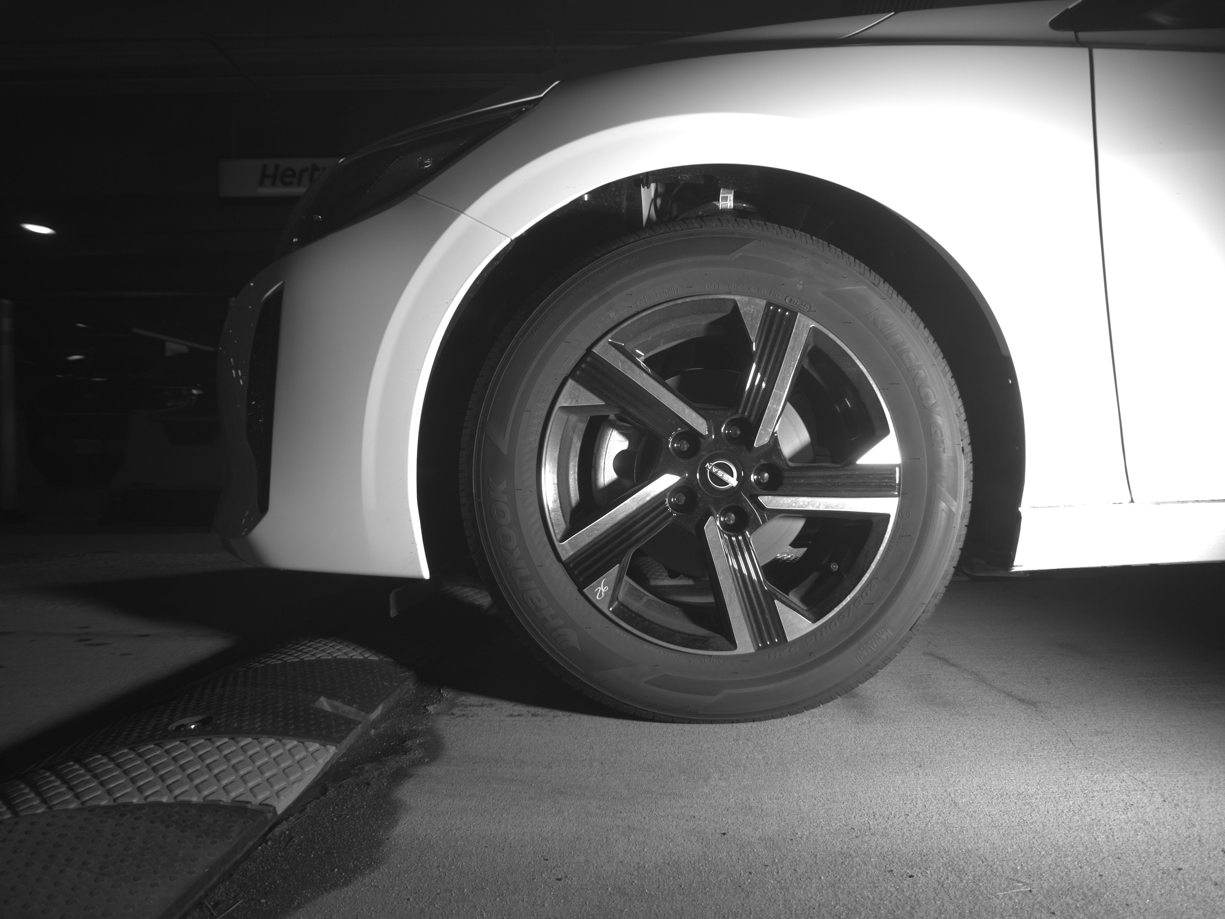 Thumbnail: 2025 Nissan Sentra - 9