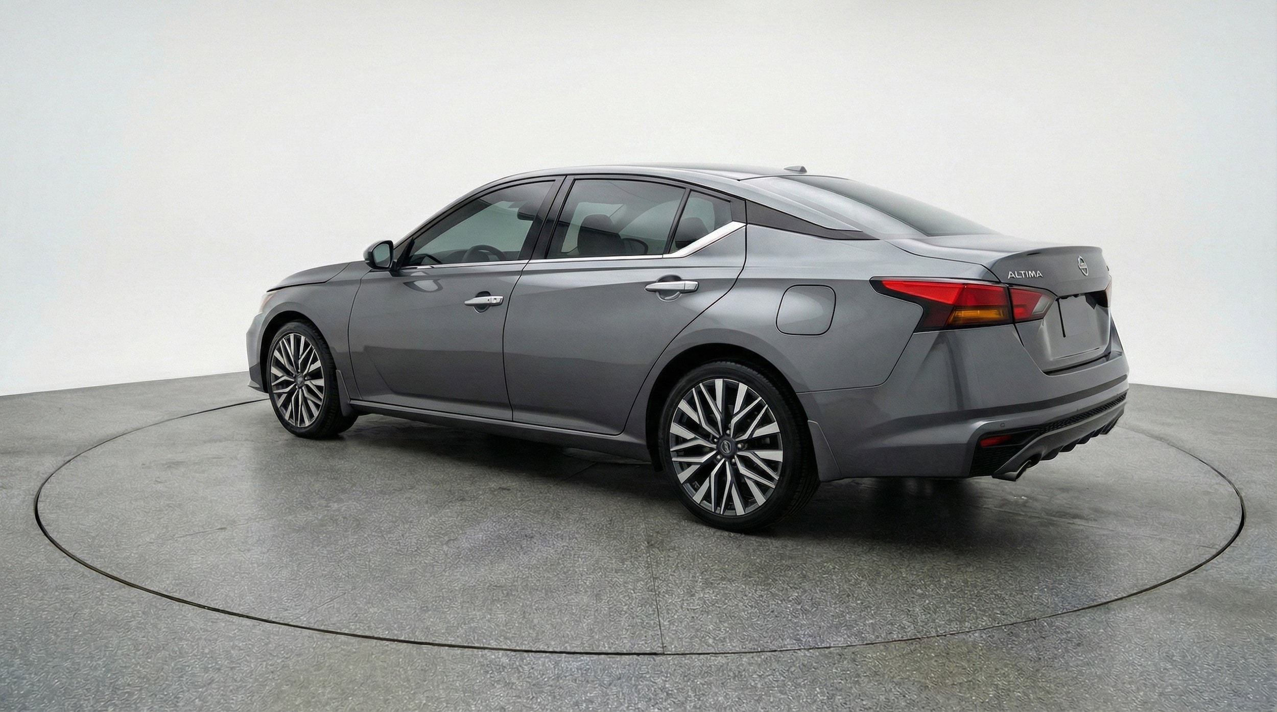 Thumbnail: 2025 Nissan Altima - 6