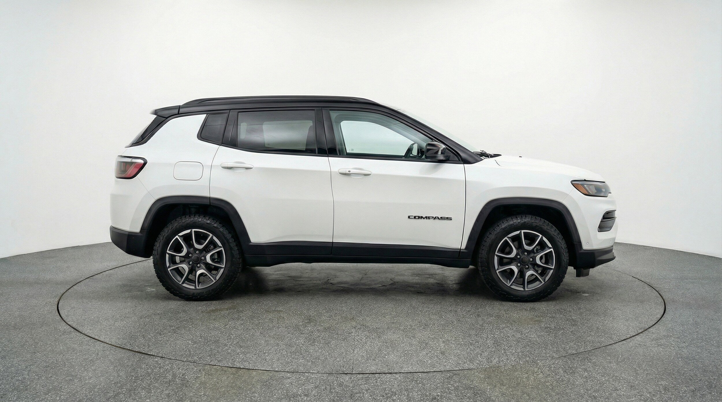 Thumbnail: 2025 Jeep Compass - 11