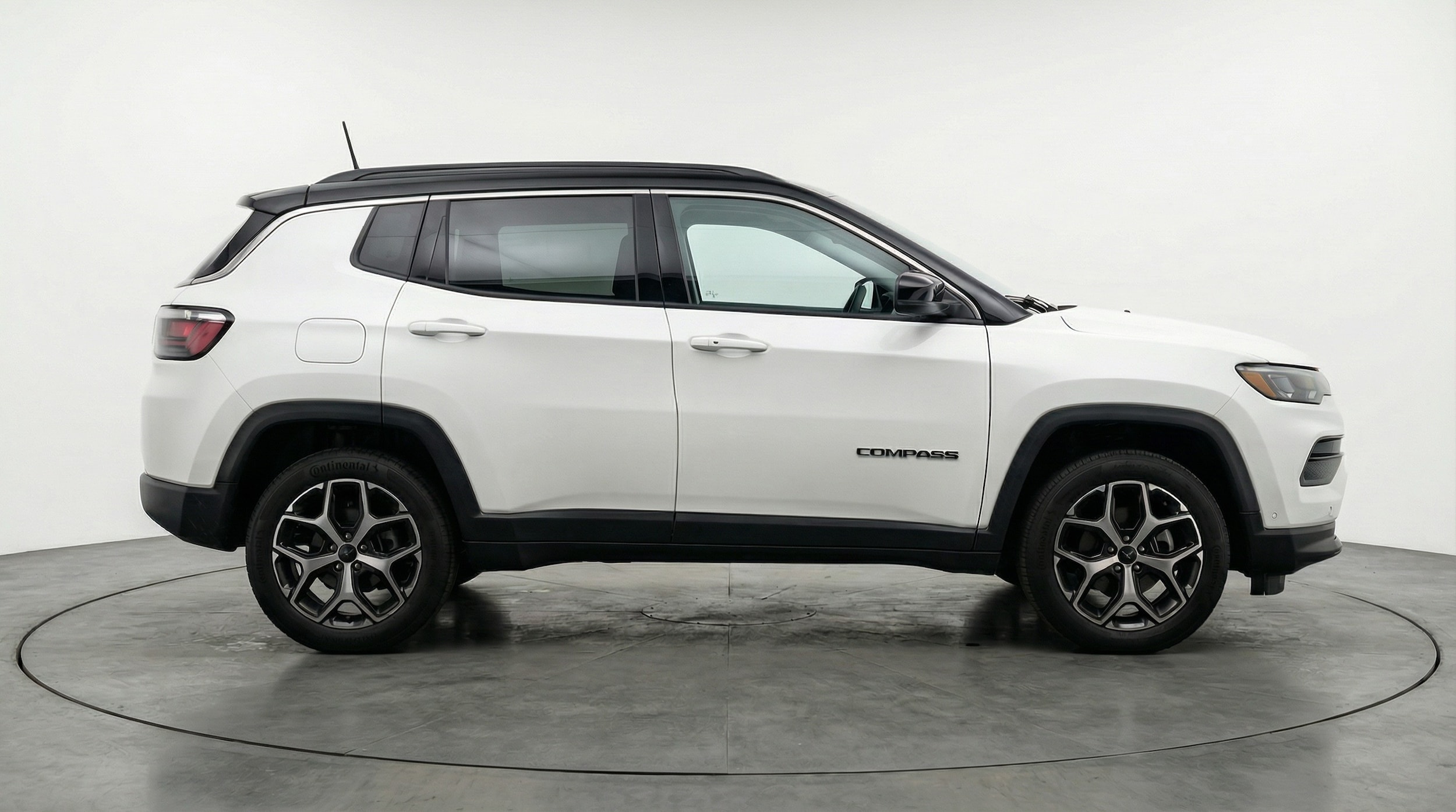 Thumbnail: 2025 Jeep Compass - 8