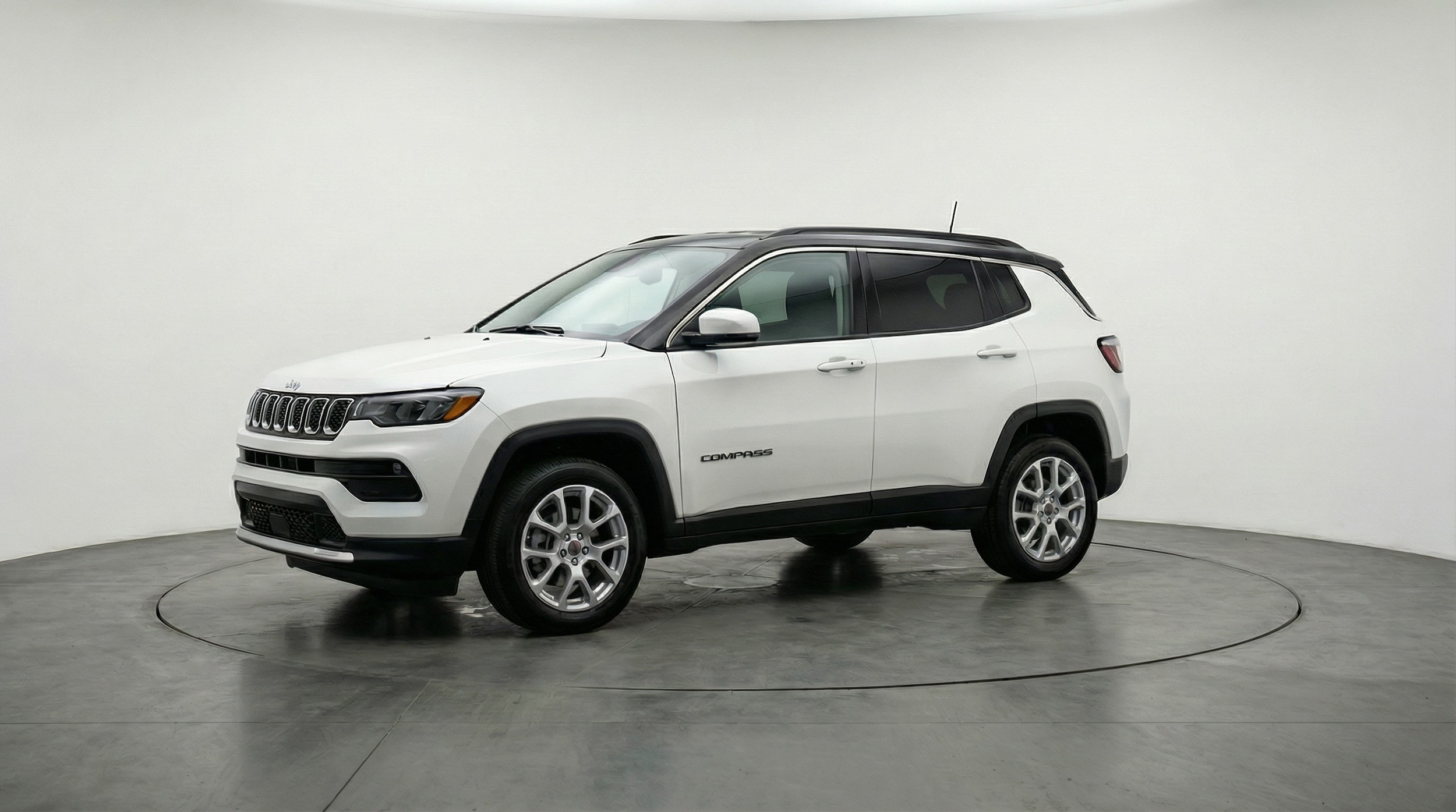 Thumbnail: 2025 Jeep Compass - 3