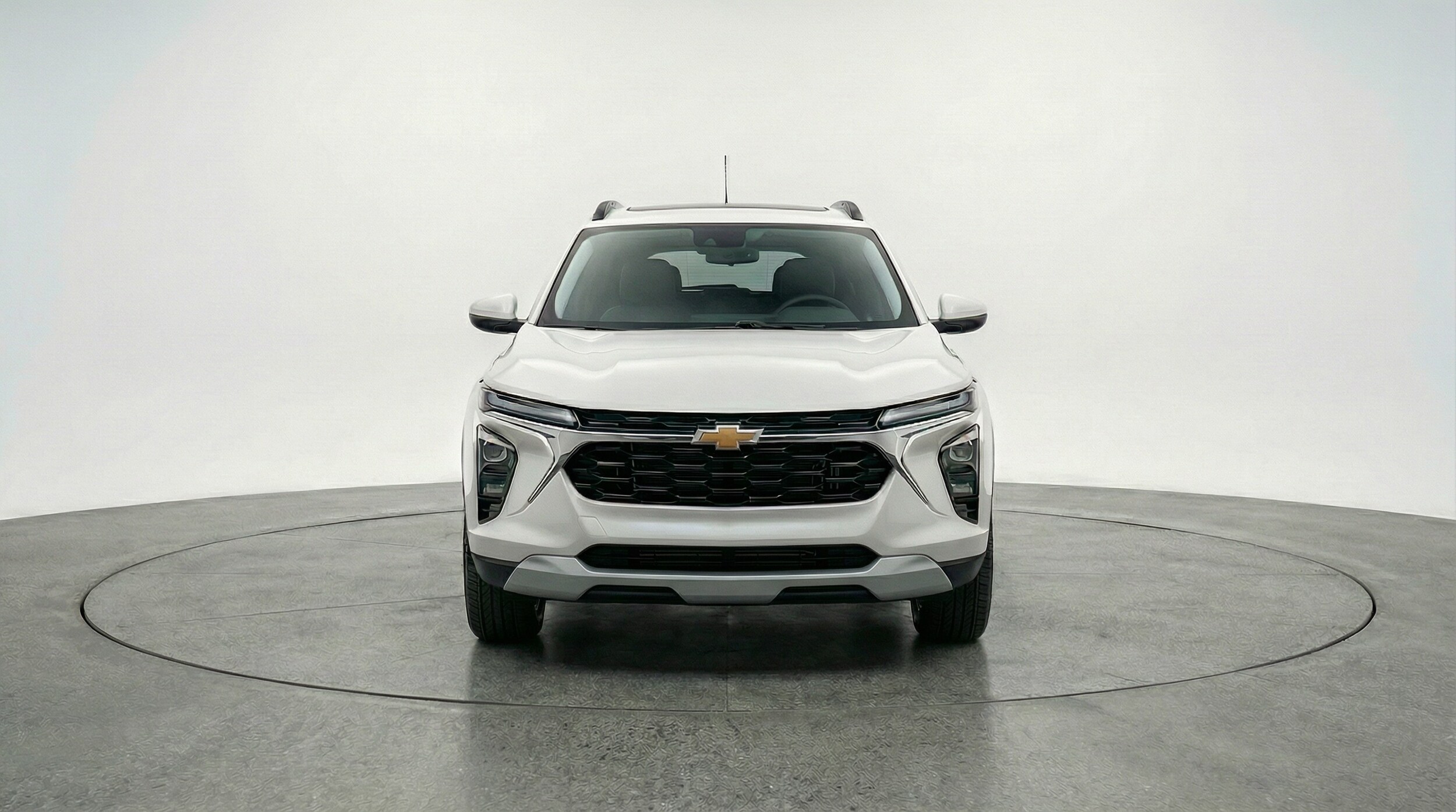 Thumbnail: 2025 Chevrolet Trax - 2