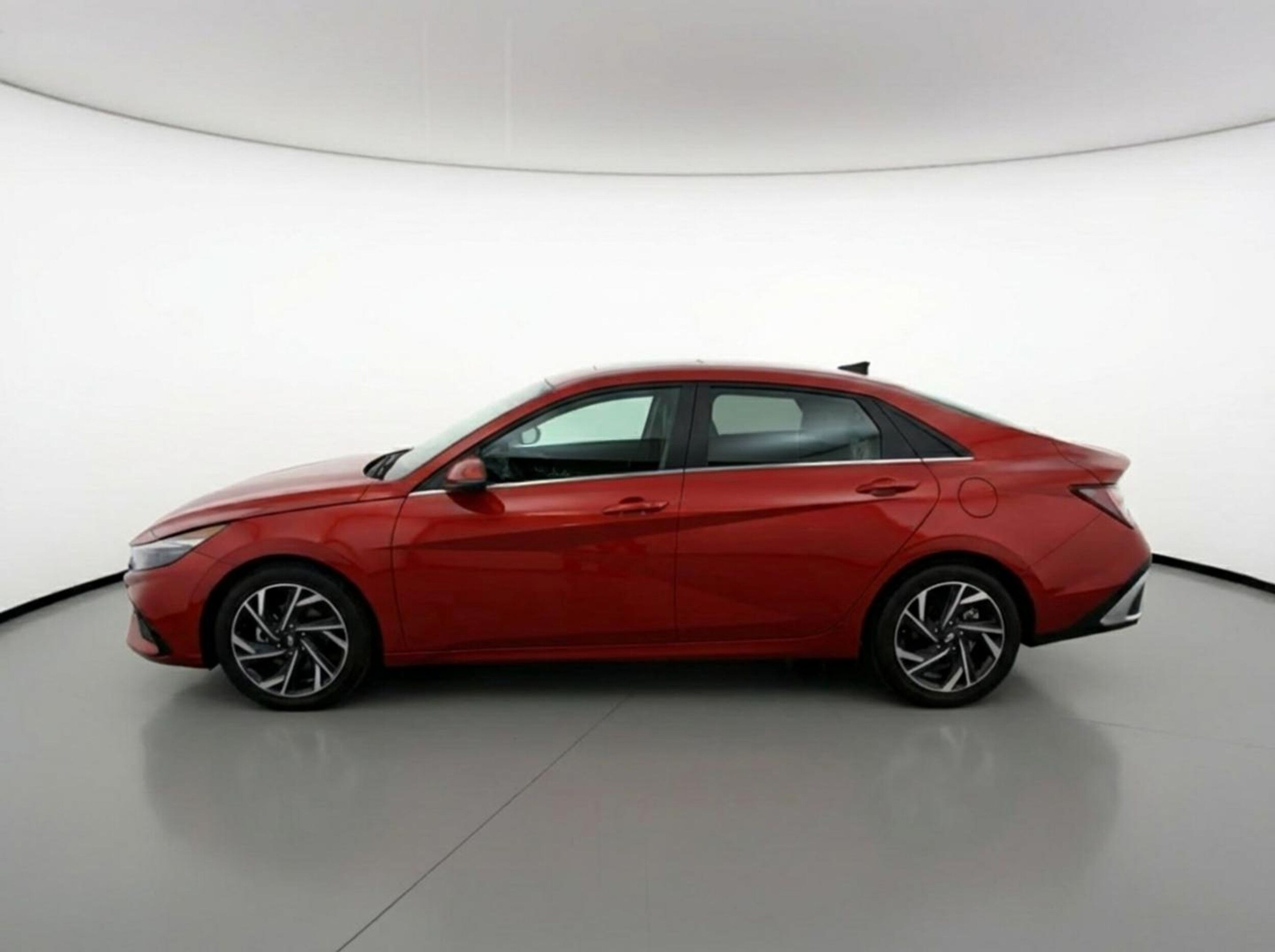 Thumbnail: 2025 Hyundai Elantra - 4