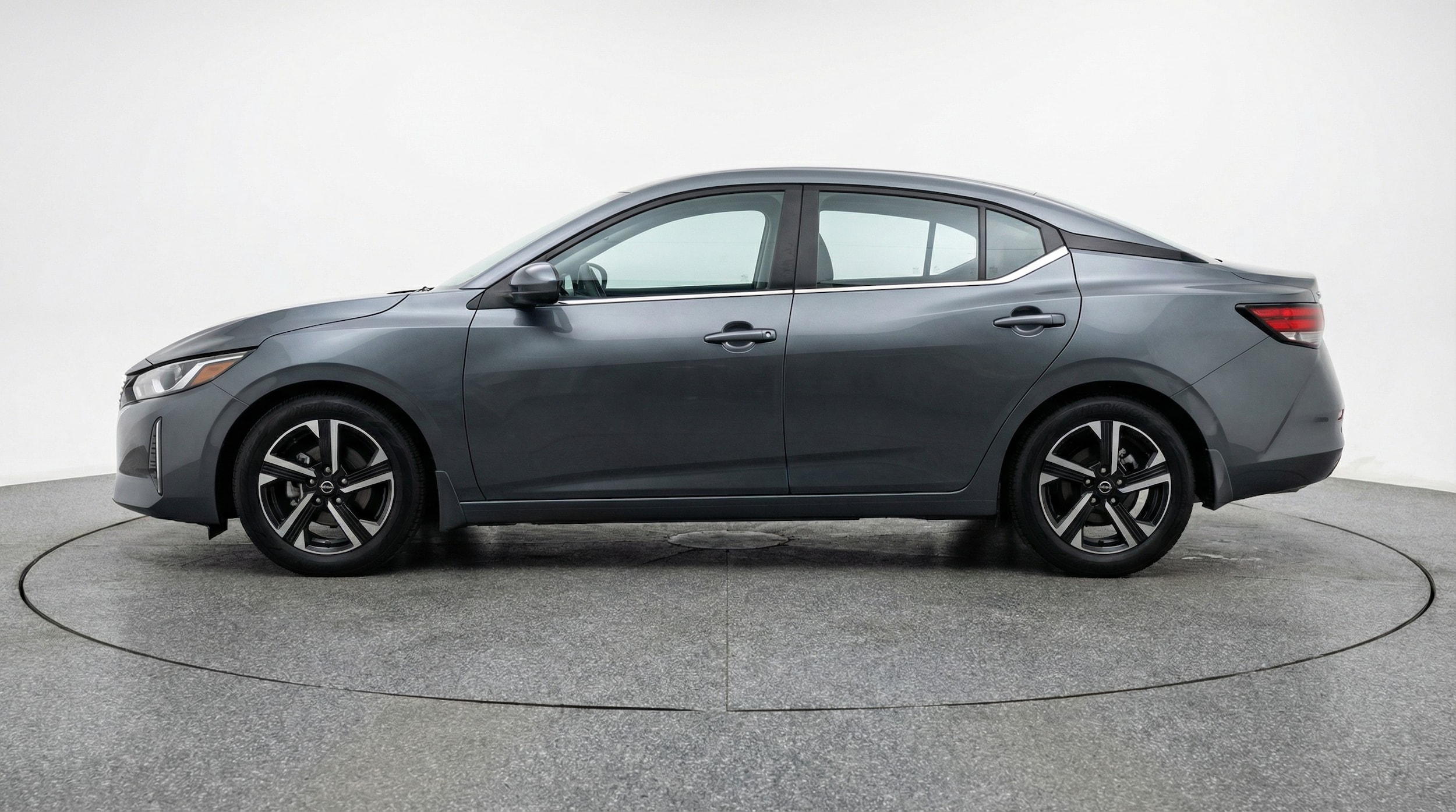 Thumbnail: 2025 Nissan Sentra - 4