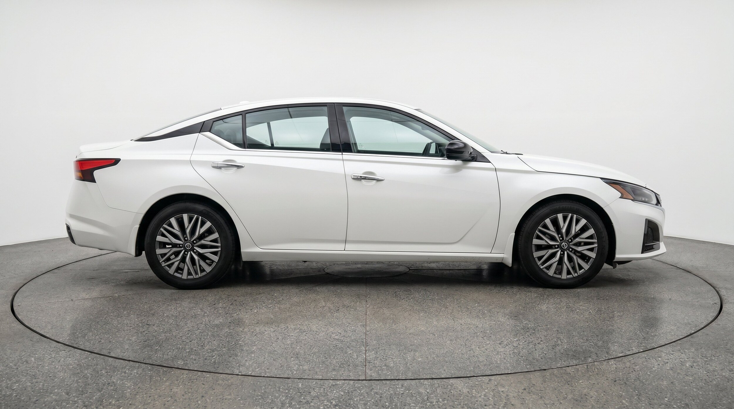 Thumbnail: 2025 Nissan Altima - 11