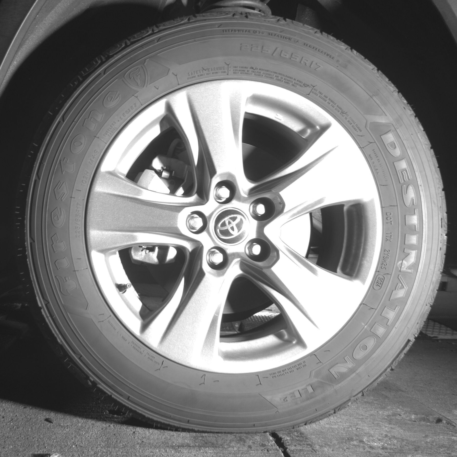 Thumbnail: 2025 Toyota RAV4 - 9