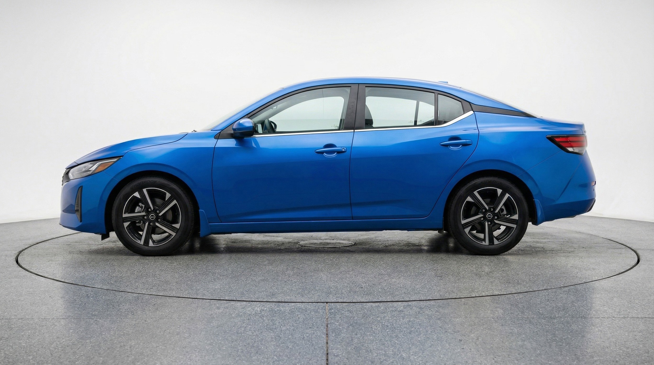 Thumbnail: 2025 Nissan Sentra - 5