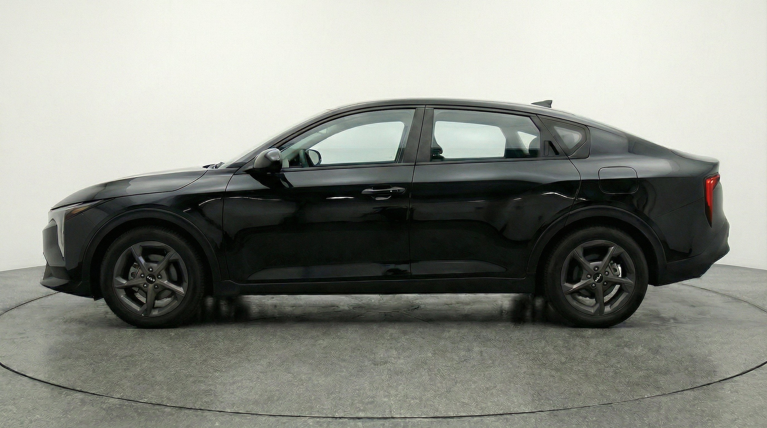 Thumbnail: 2025 Kia K4 - 5