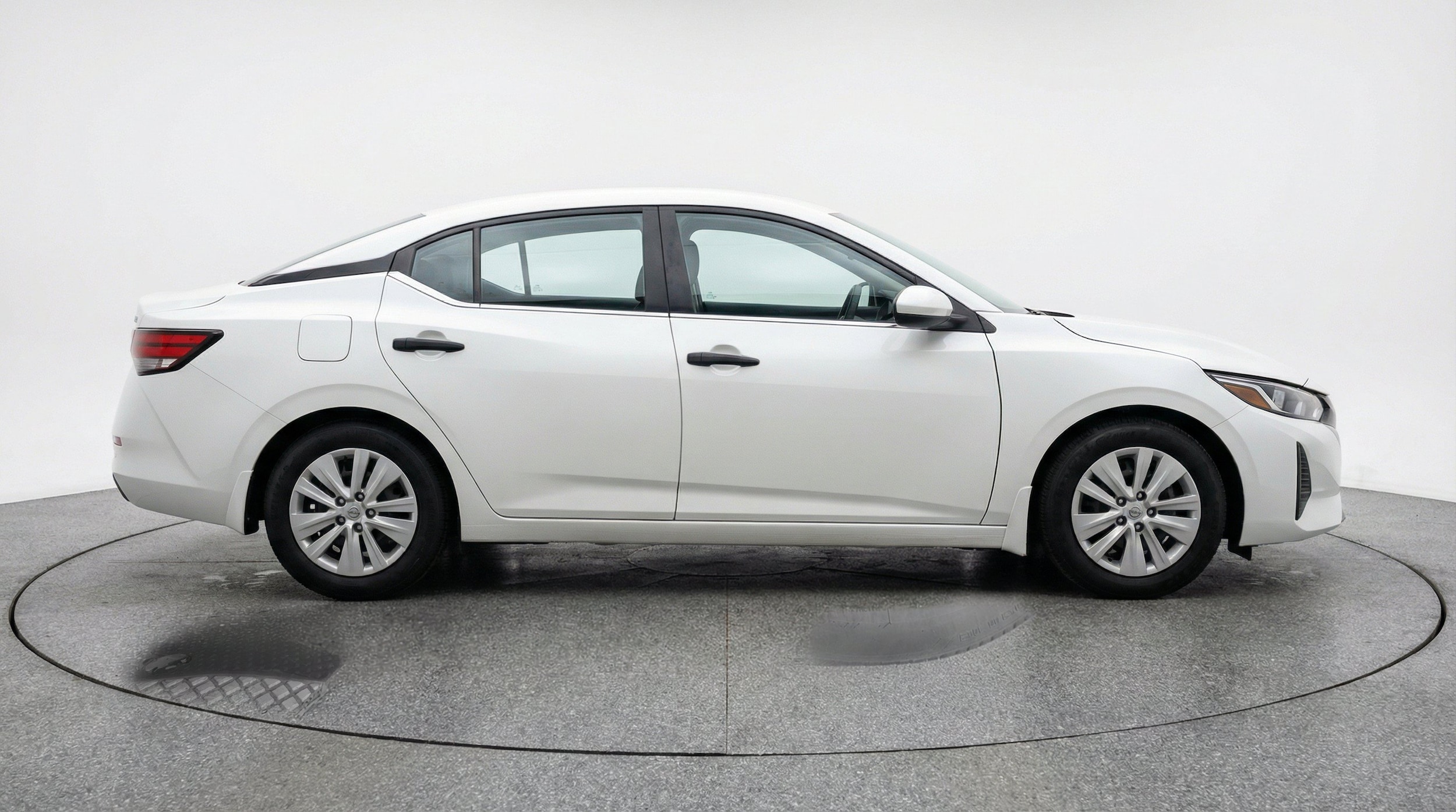 Thumbnail: 2025 Nissan Sentra - 11
