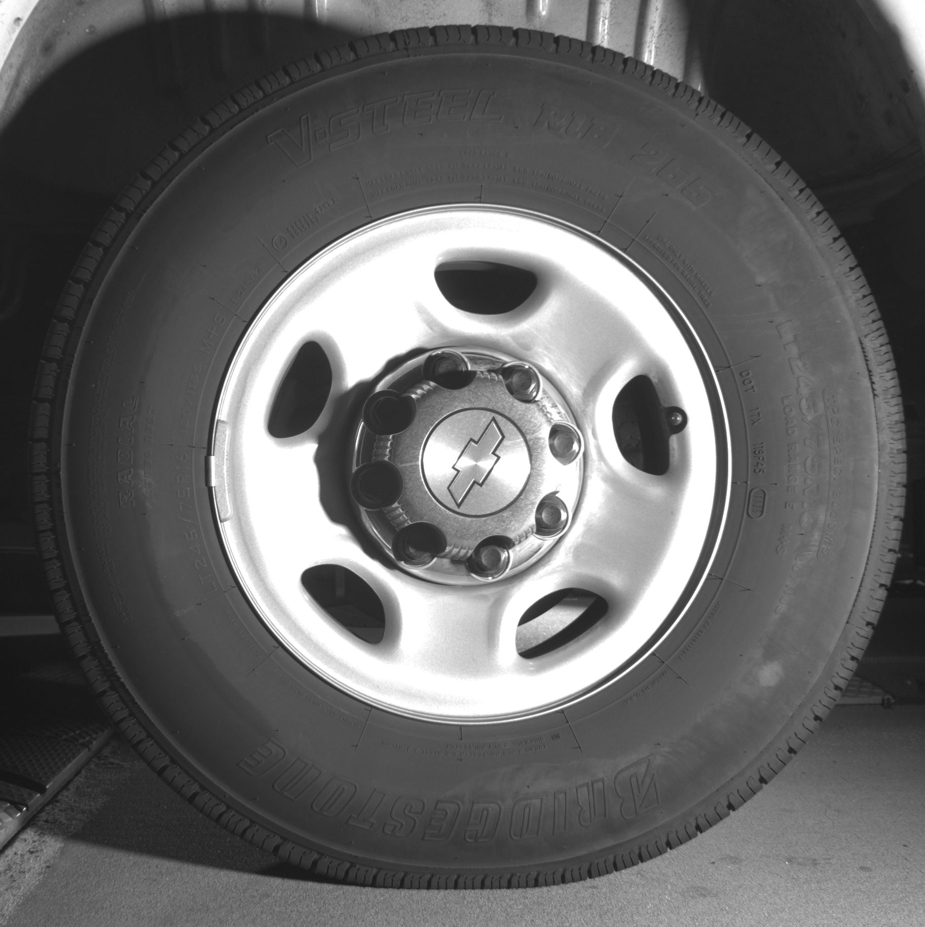 Thumbnail: 2025 Chevrolet Express - 11