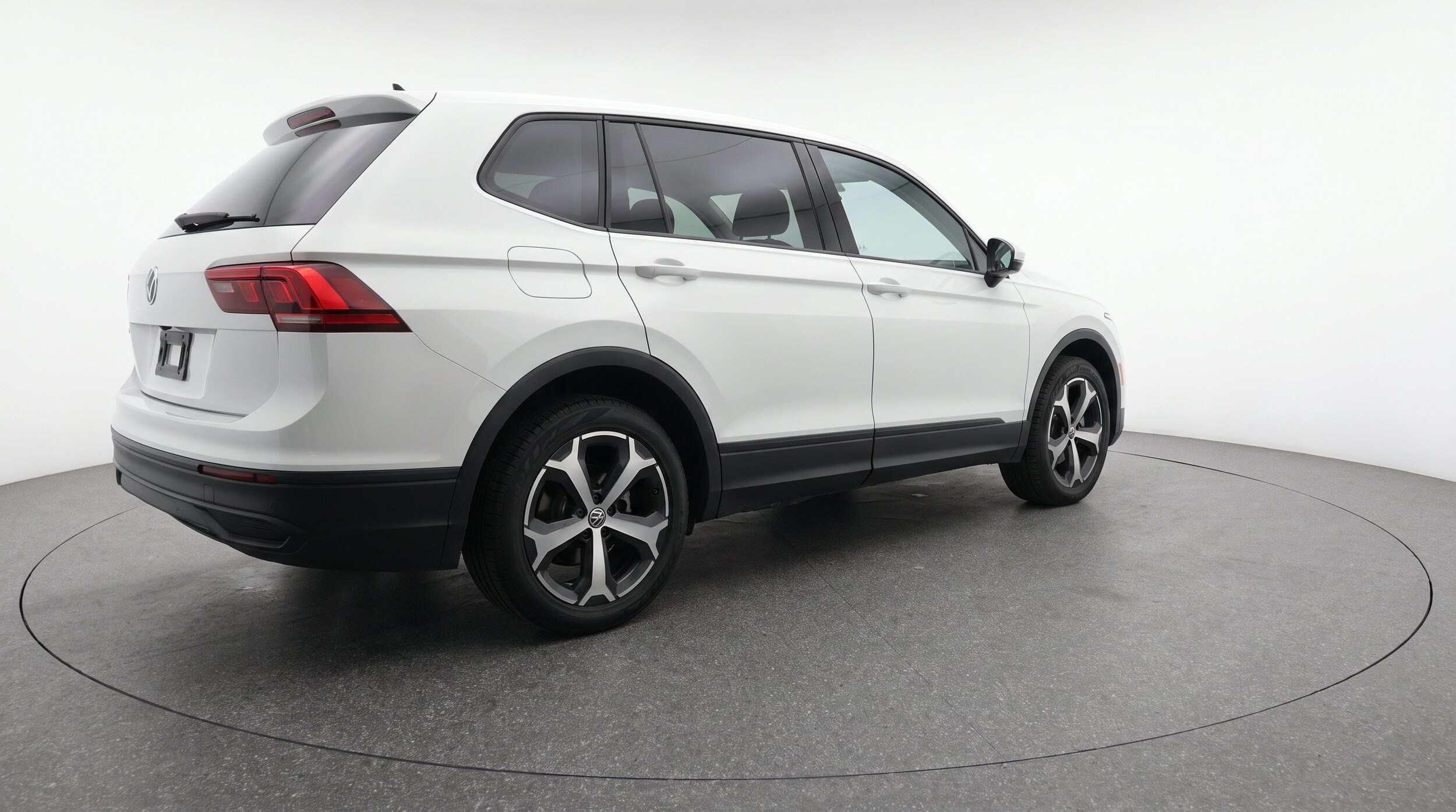 Thumbnail: 2026 Volkswagen Tiguan - 9