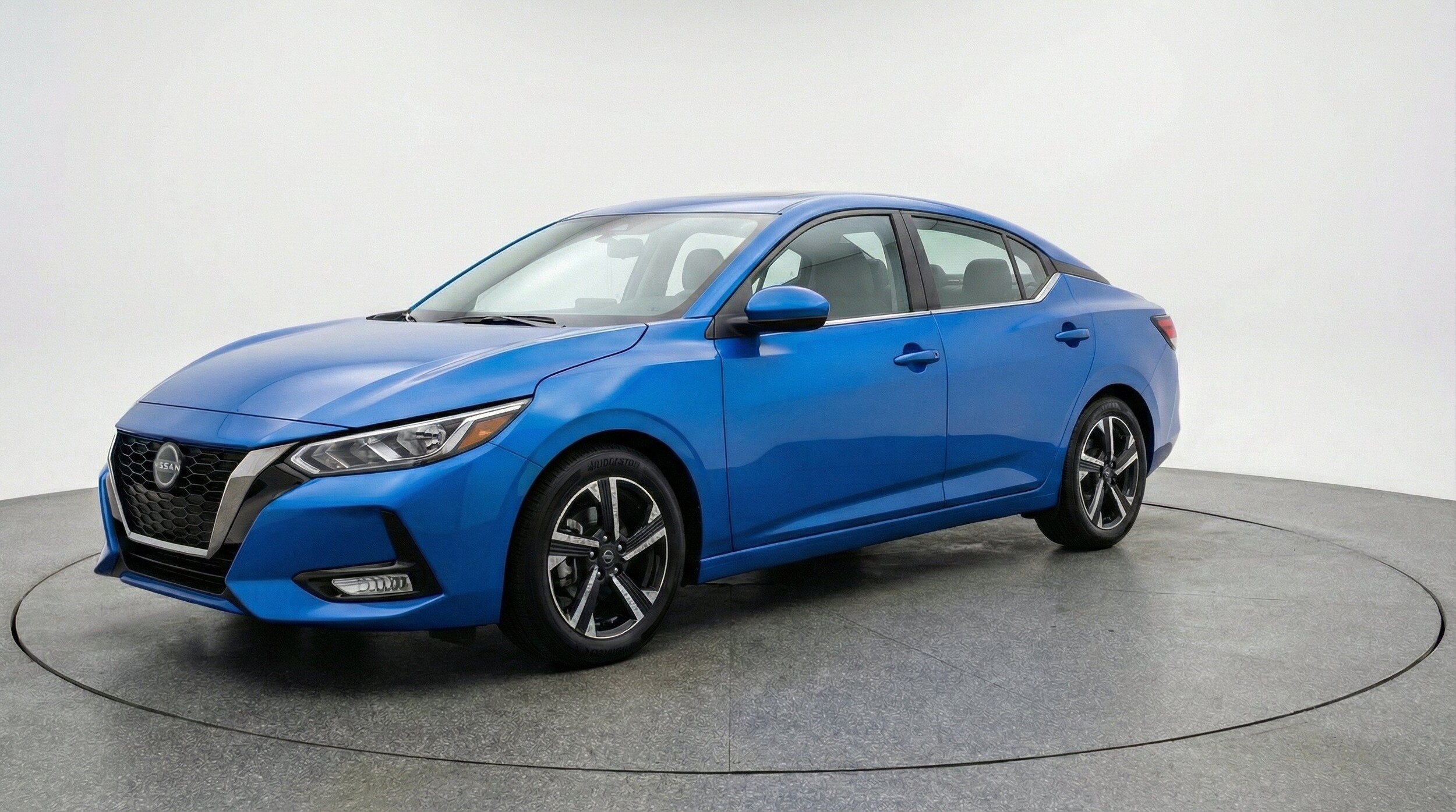 Thumbnail: 2025 Nissan Sentra - 3