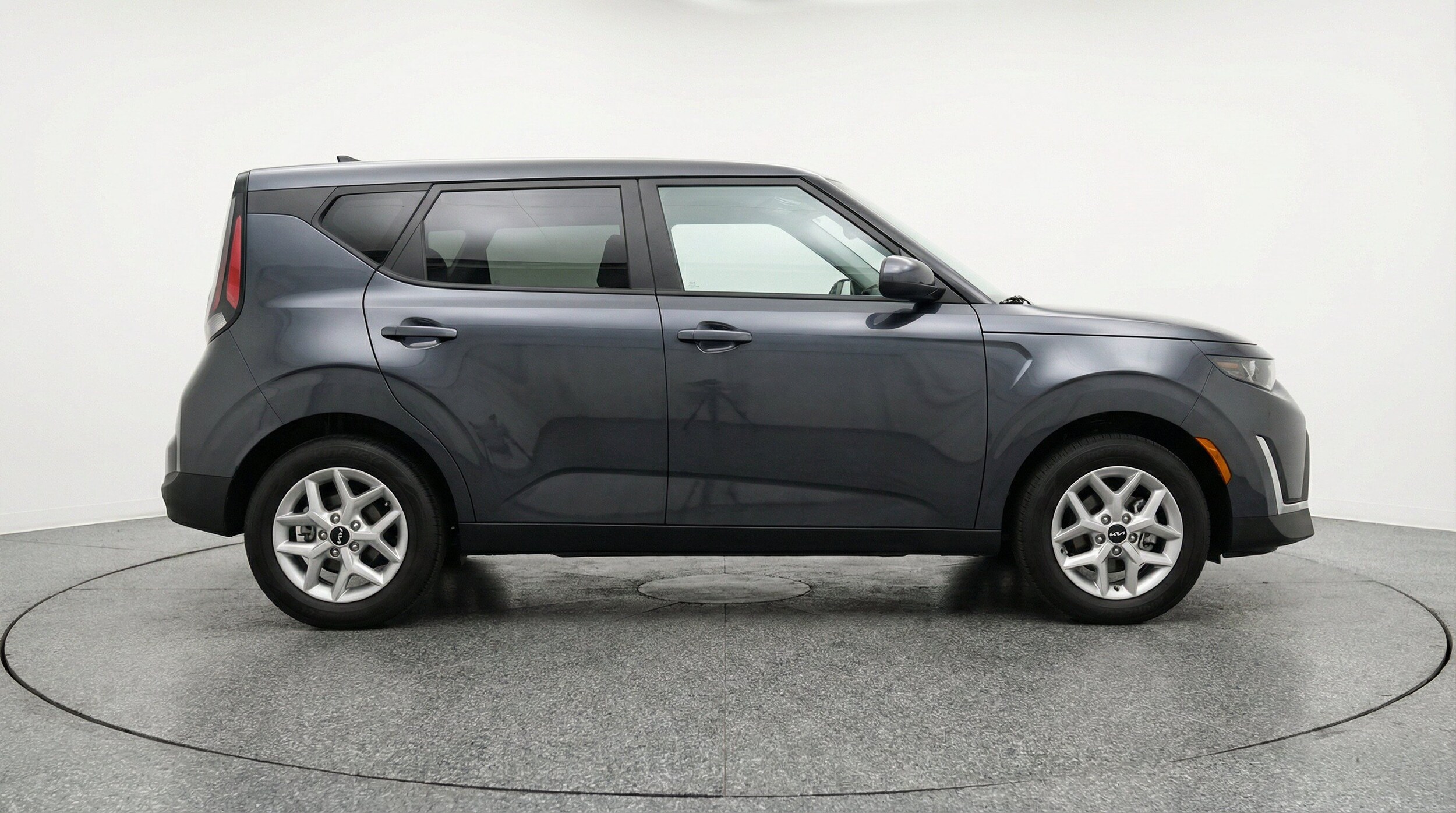 Thumbnail: 2025 Kia Soul - 10