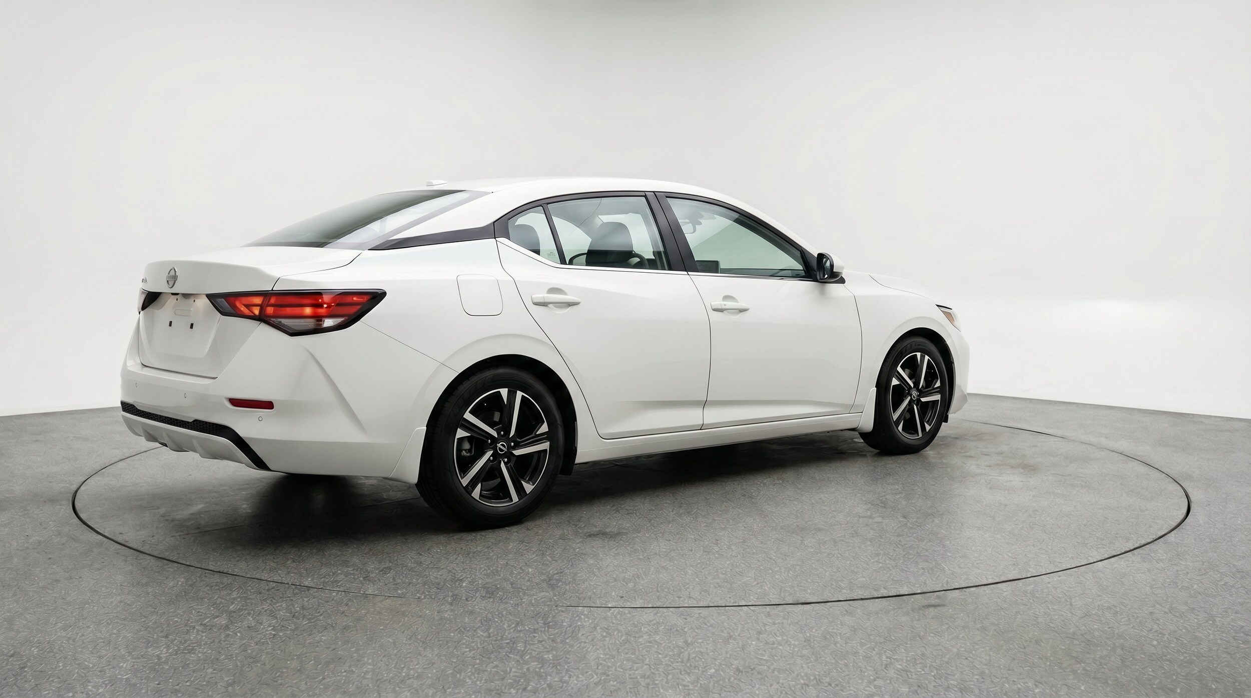 Thumbnail: 2025 Nissan Sentra - 9