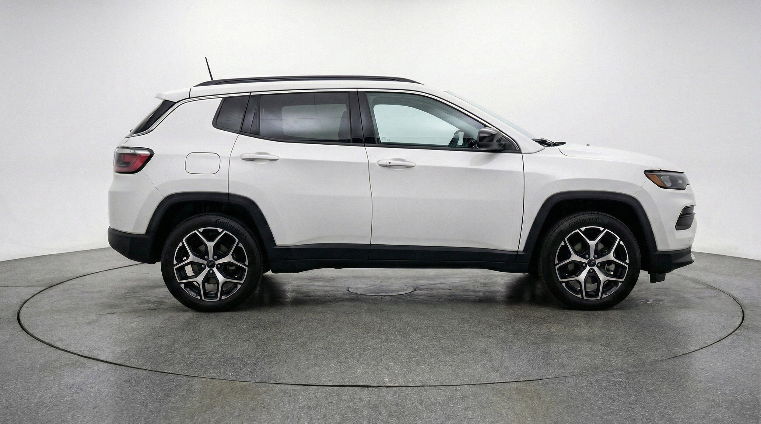 Thumbnail: 2025 Jeep Compass - 11