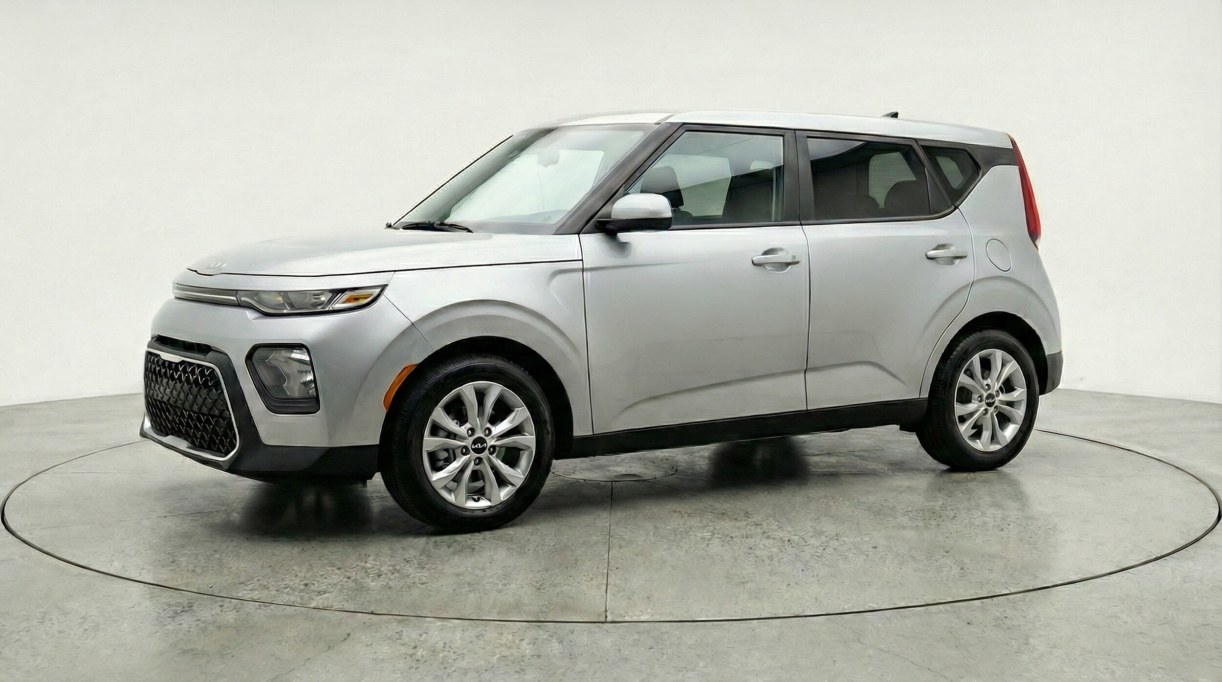 Thumbnail: 2025 Kia Soul - 3