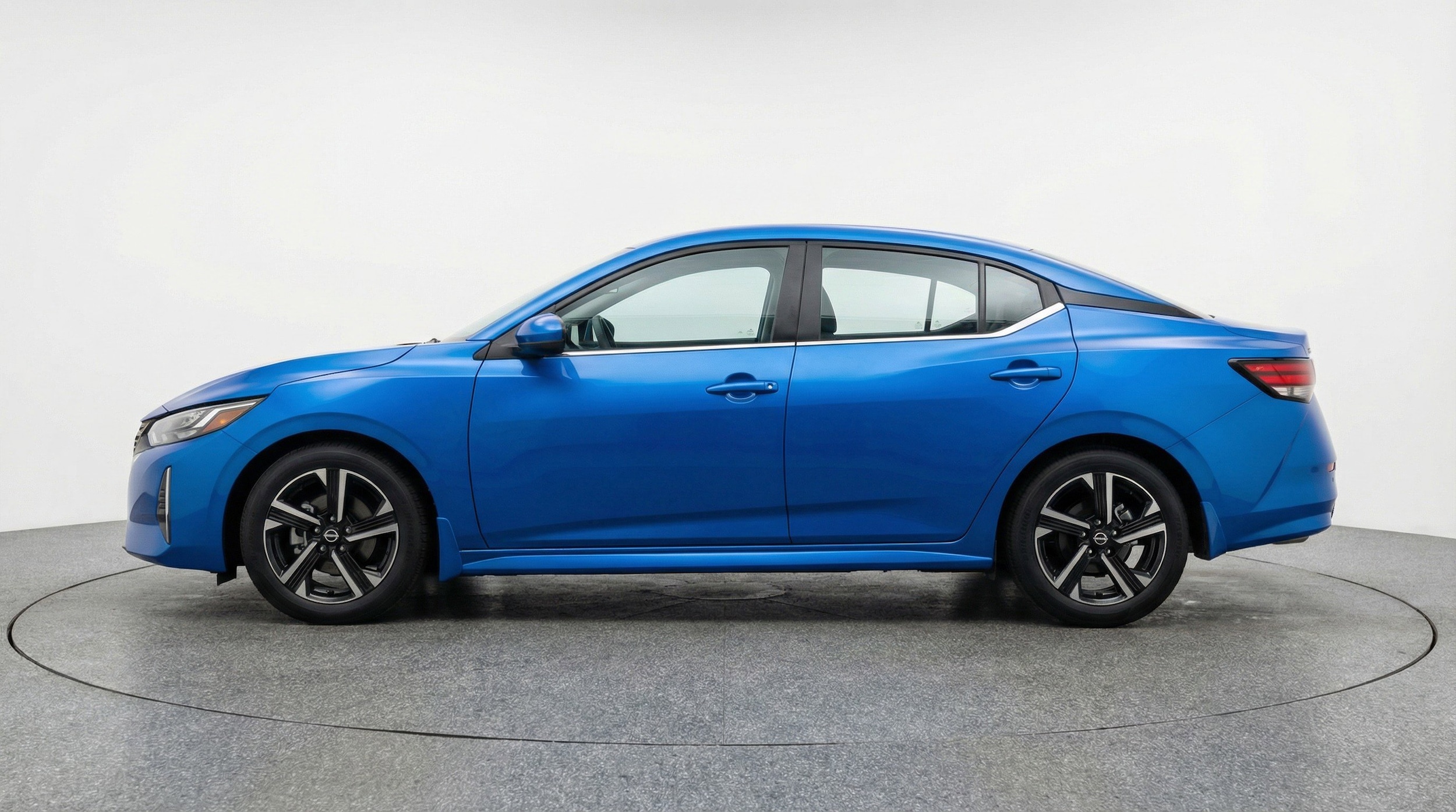 Thumbnail: 2025 Nissan Sentra - 5