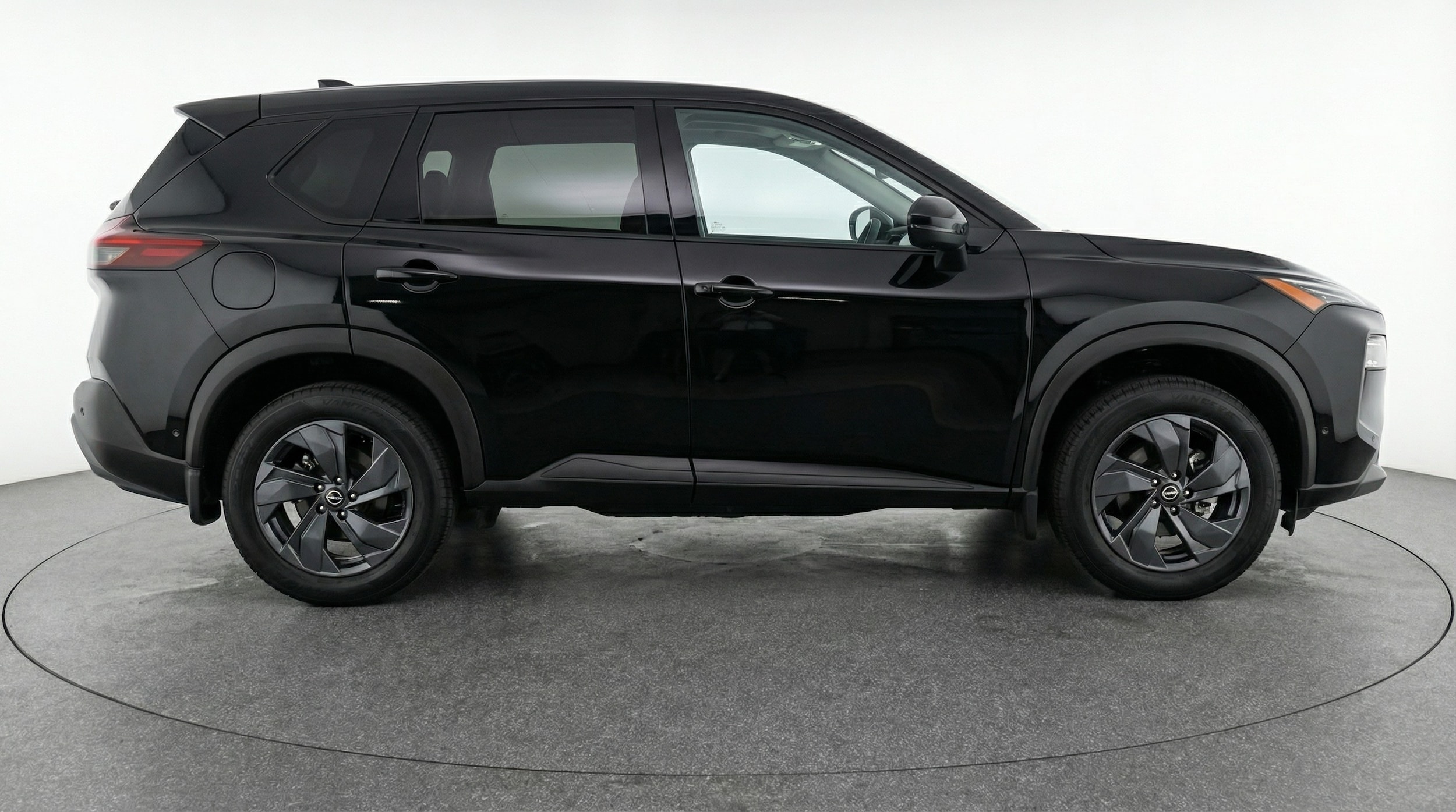 Thumbnail: 2025 Nissan Rogue - 8