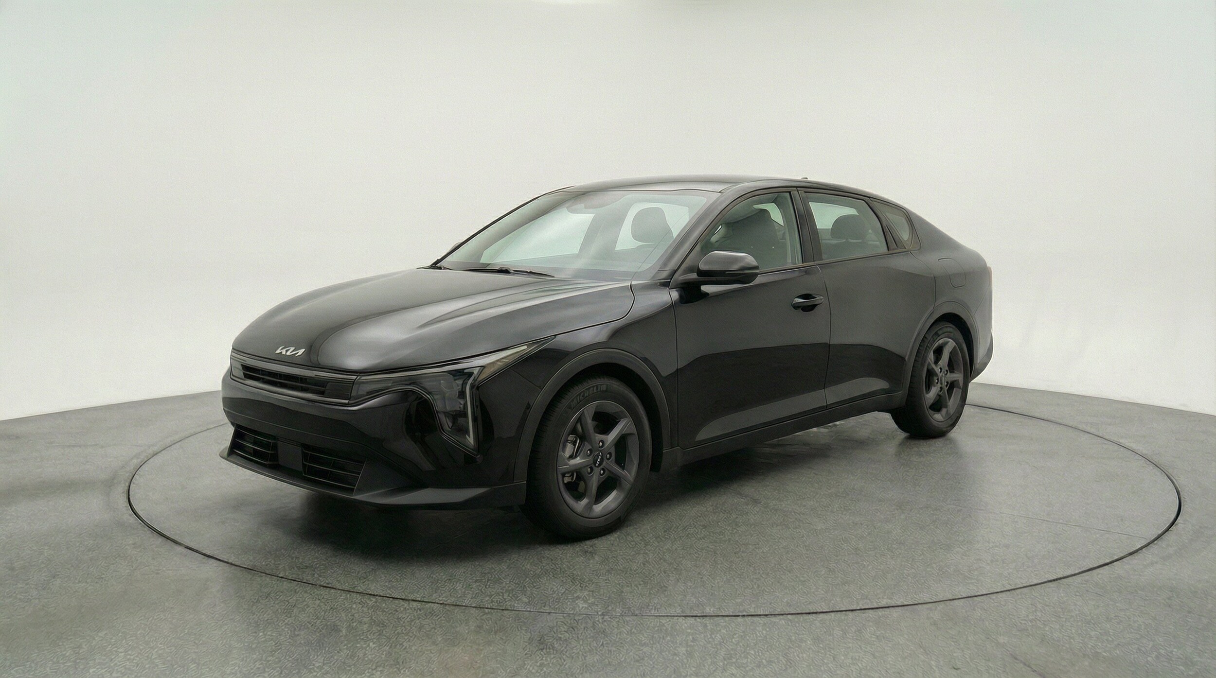 Thumbnail: 2025 Kia K4 - 3