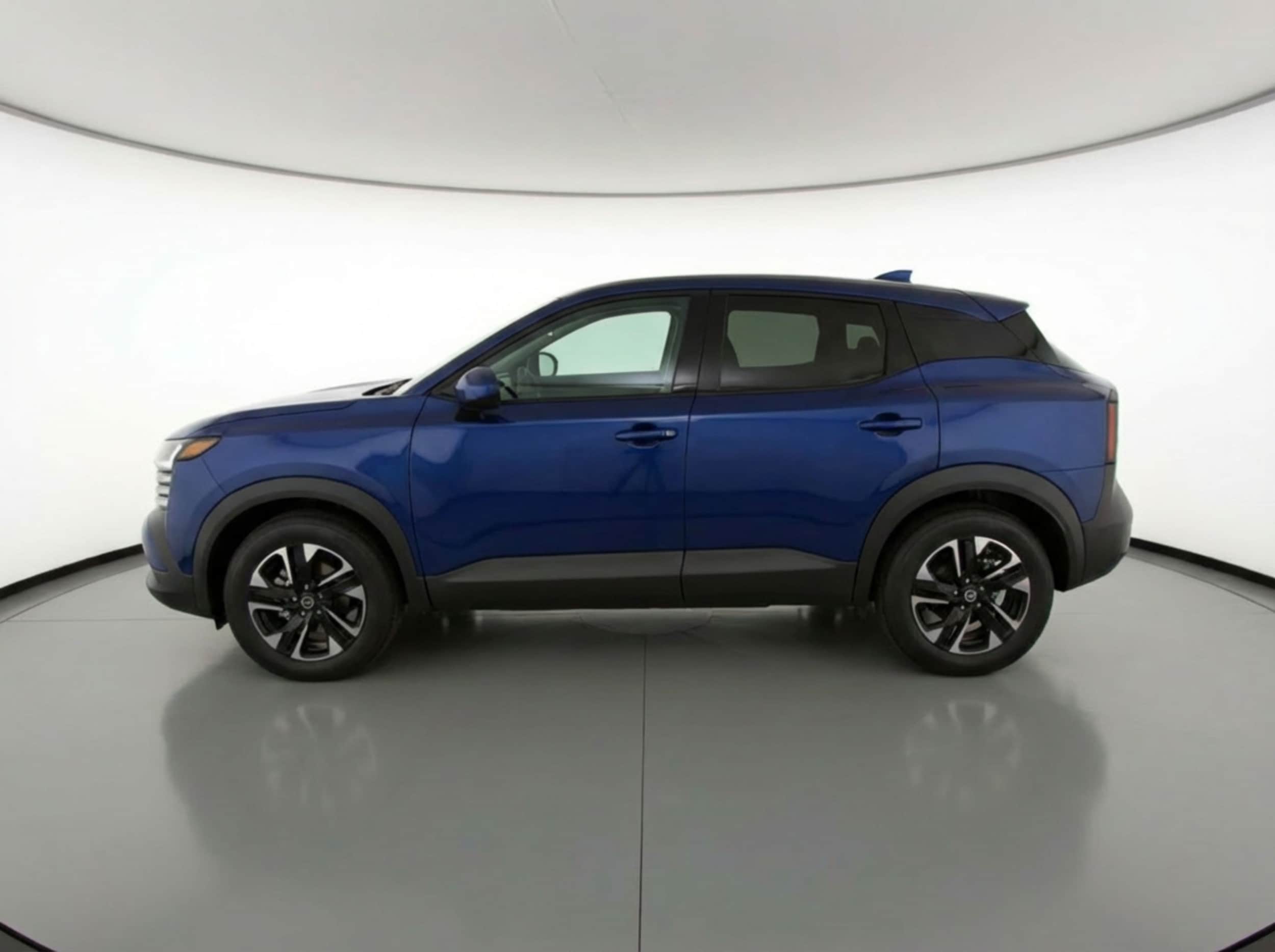 Thumbnail: 2025 Nissan Kicks - 4