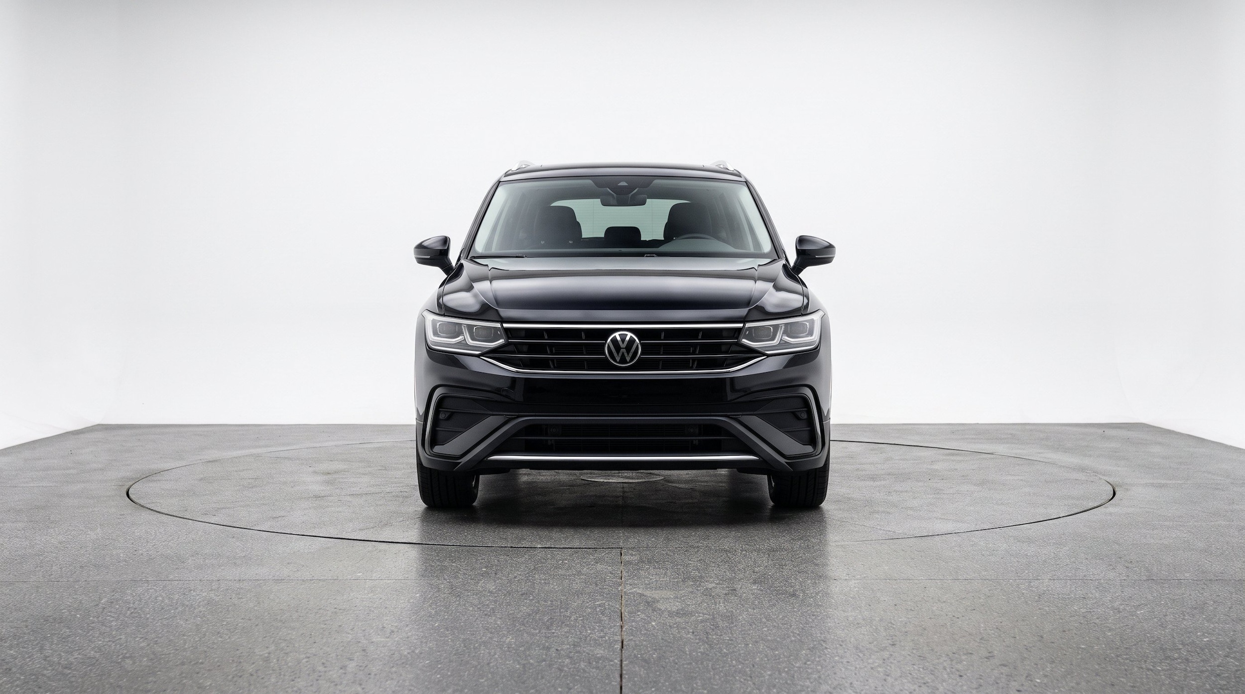 Thumbnail: 2026 Volkswagen Tiguan - 2