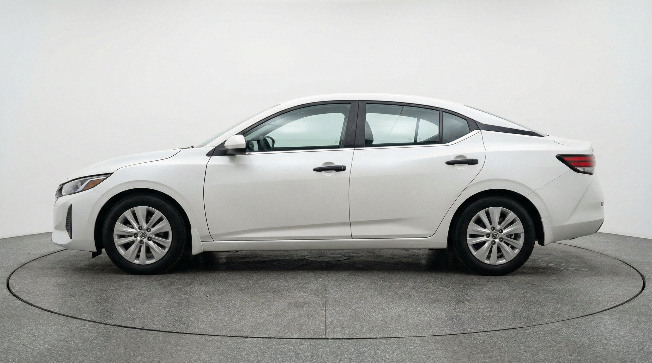 Thumbnail: 2025 Nissan Sentra - 5