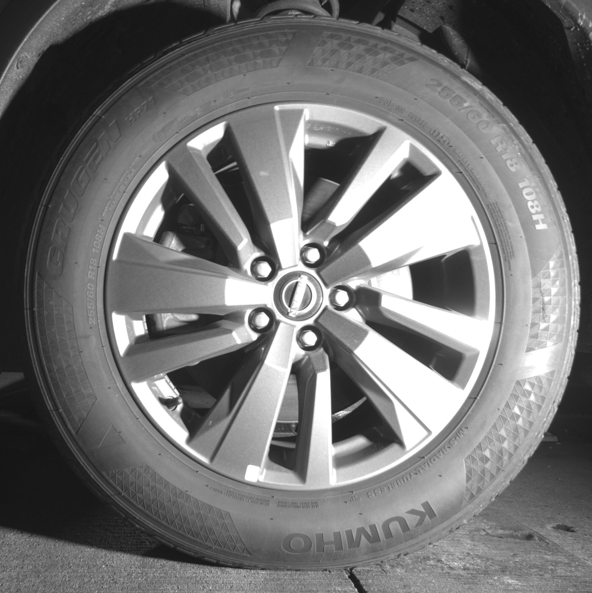 Thumbnail: 2024 Nissan Pathfinder - 9