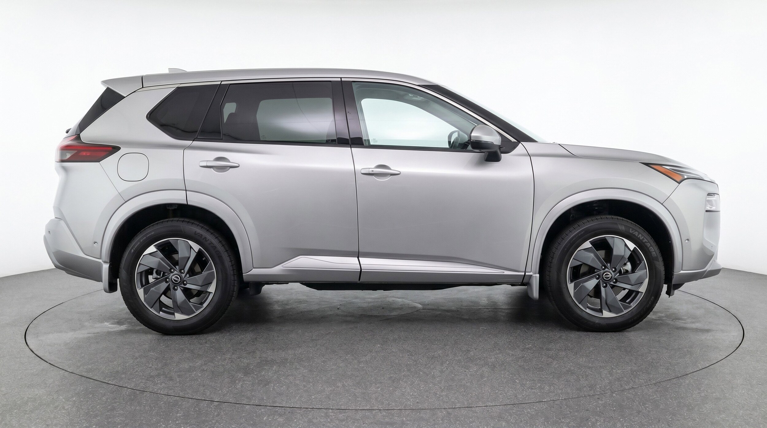Thumbnail: 2025 Nissan Rogue - 11