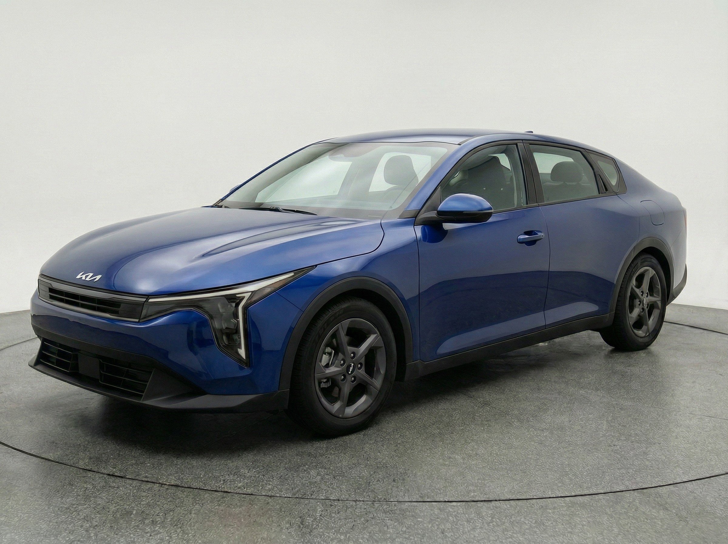 Thumbnail: 2025 Kia K4 - 3
