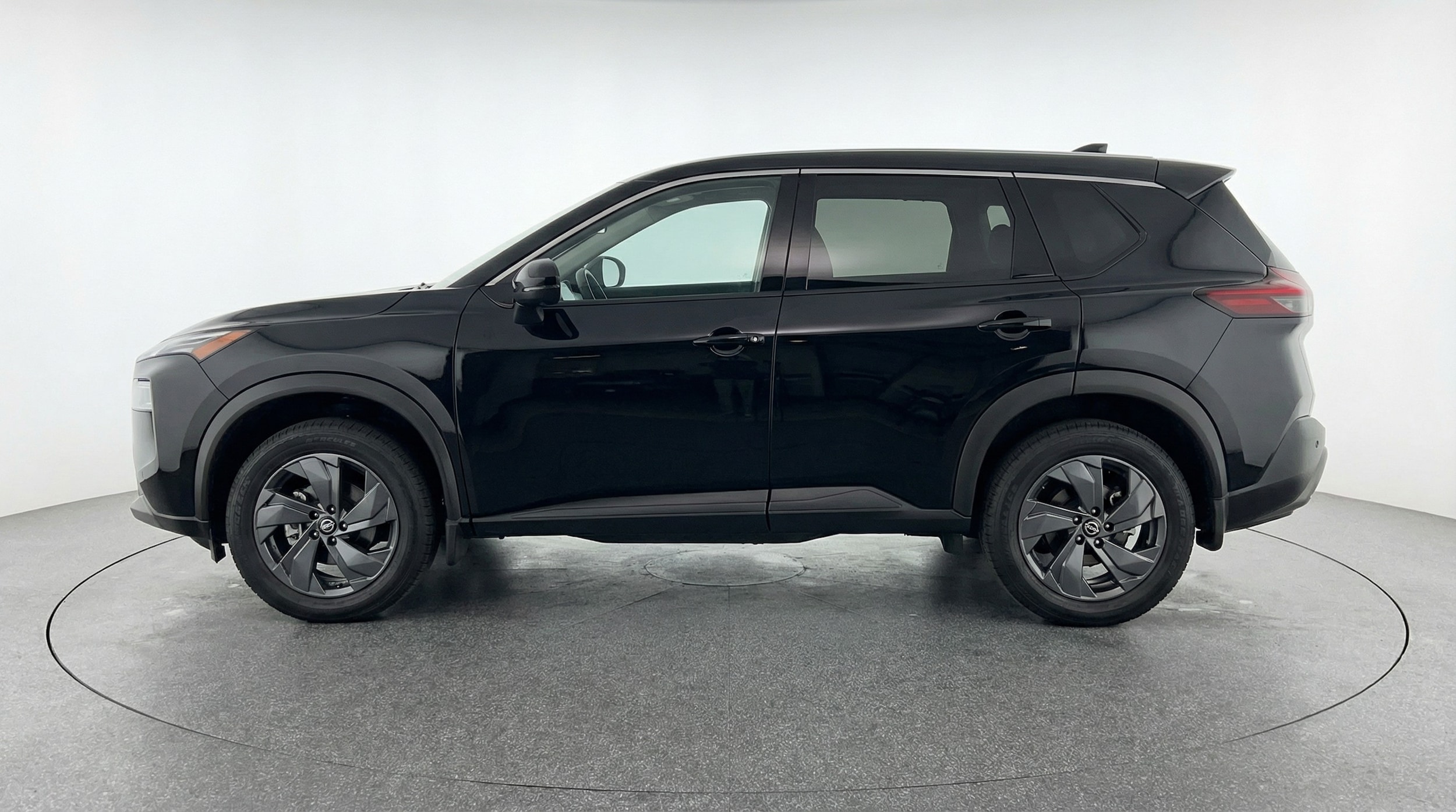 Thumbnail: 2025 Nissan Rogue - 4