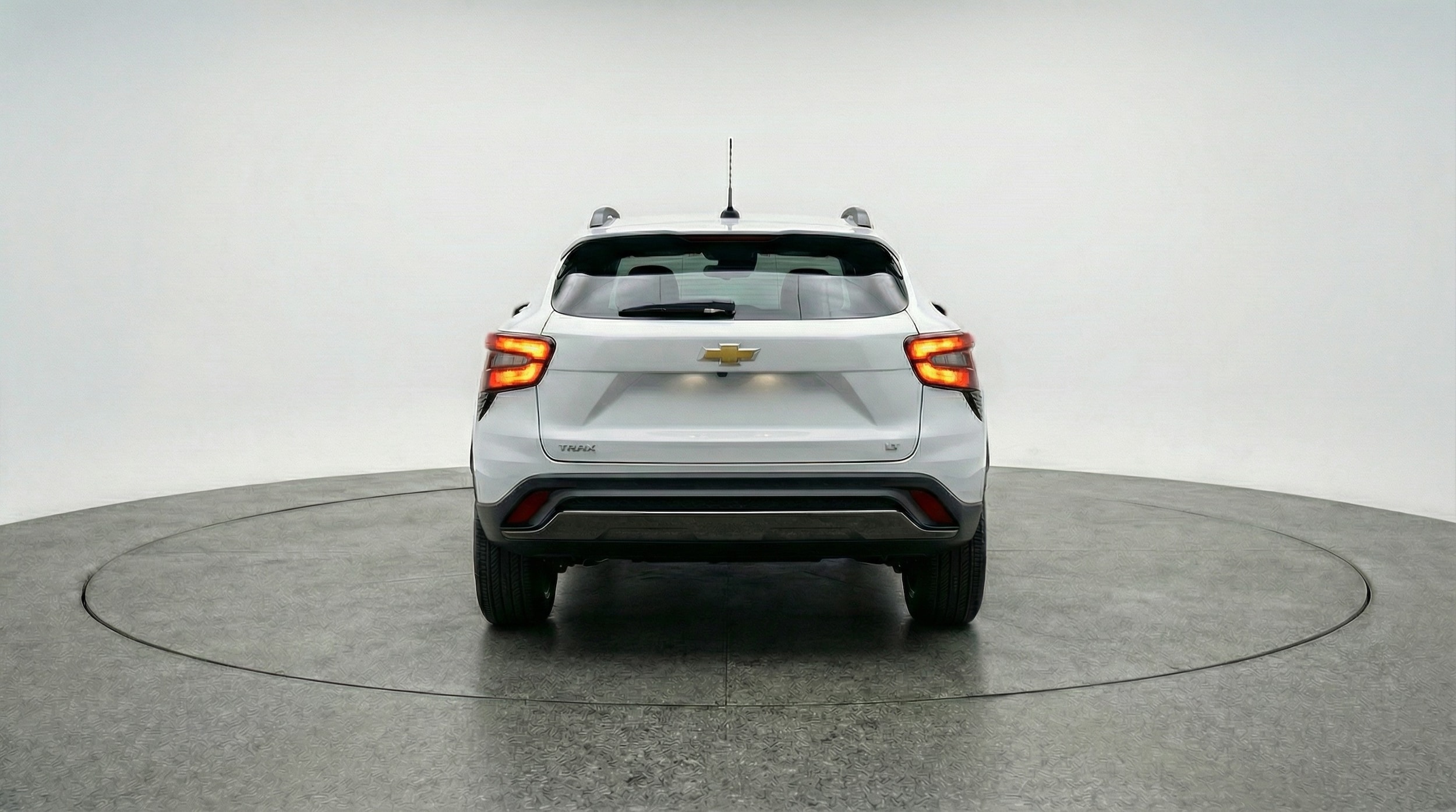 Thumbnail: 2025 Chevrolet Trax - 6