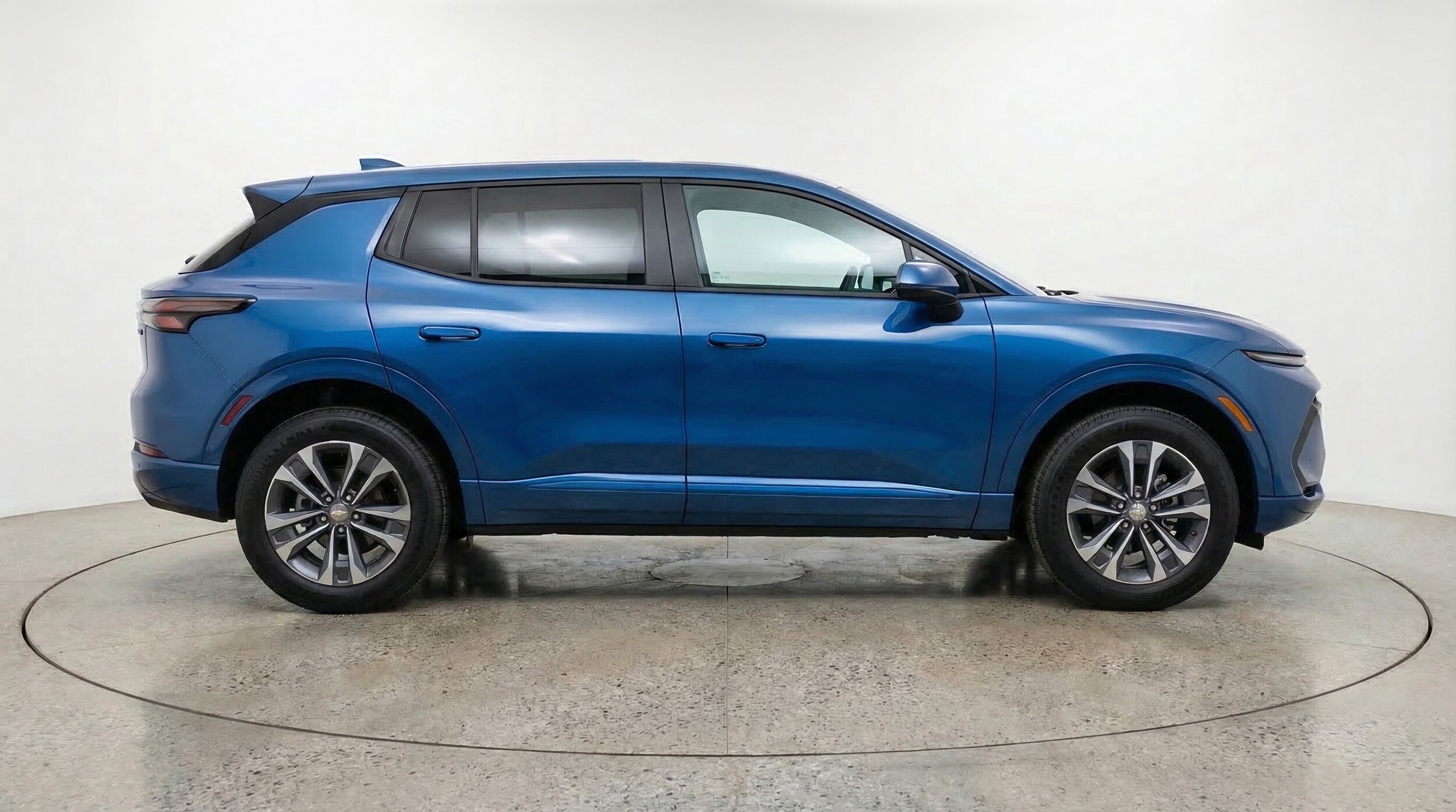 Thumbnail: 2025 Chevrolet Equinox - 8