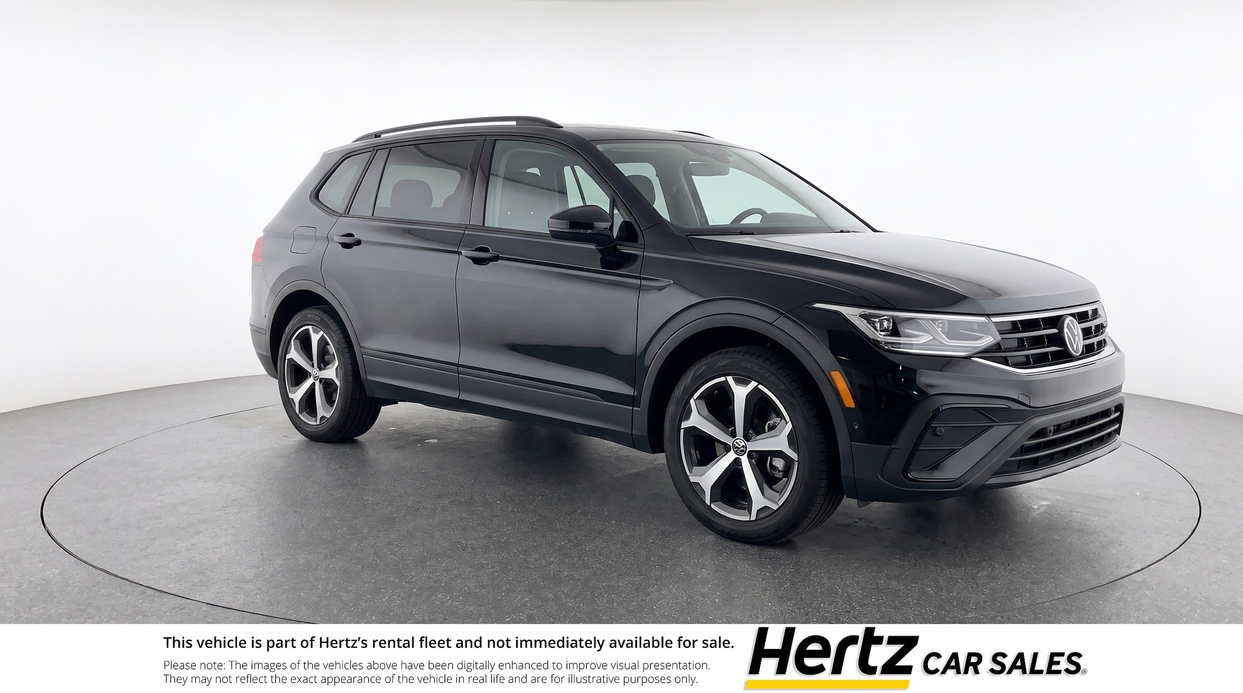 Thumbnail: 2026 Volkswagen Tiguan - 1