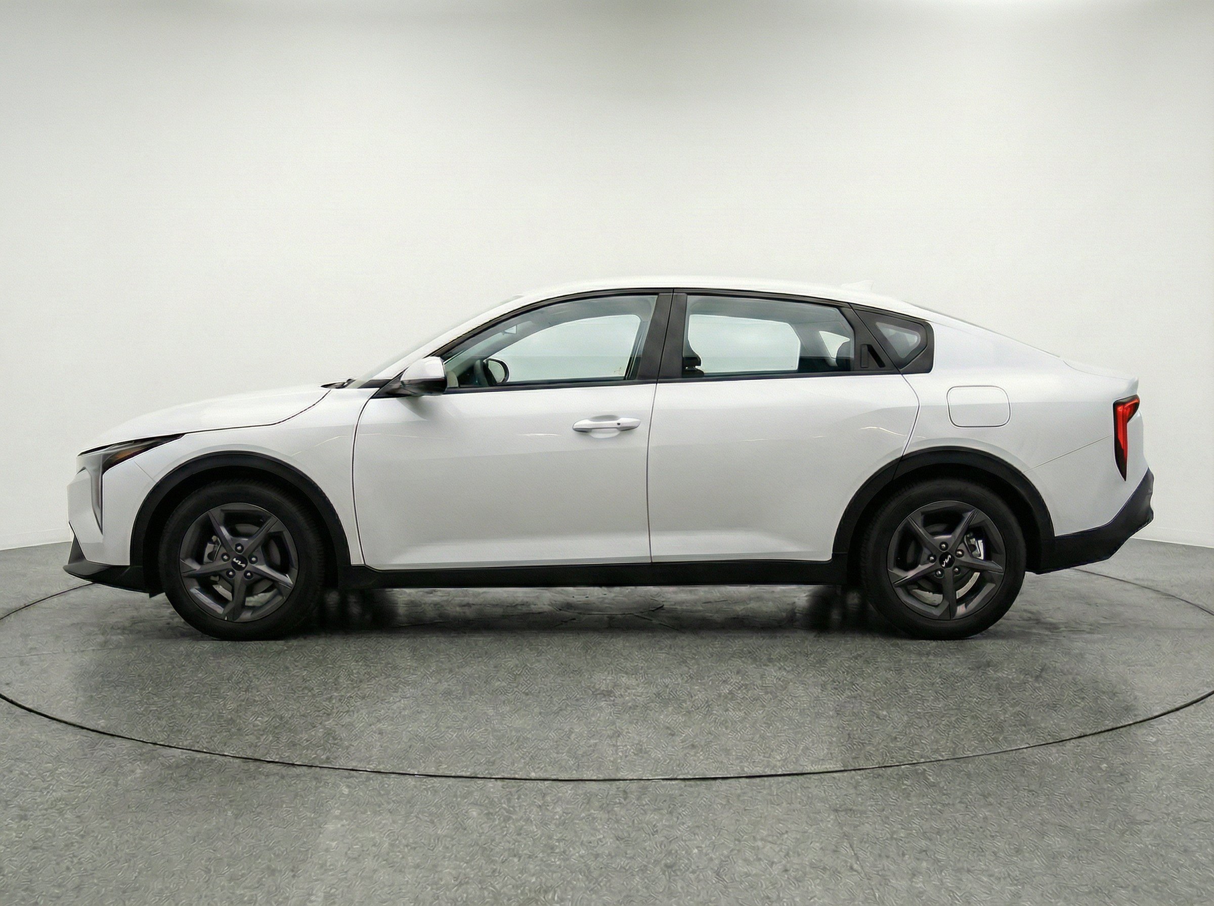 Thumbnail: 2025 Kia K4 - 5