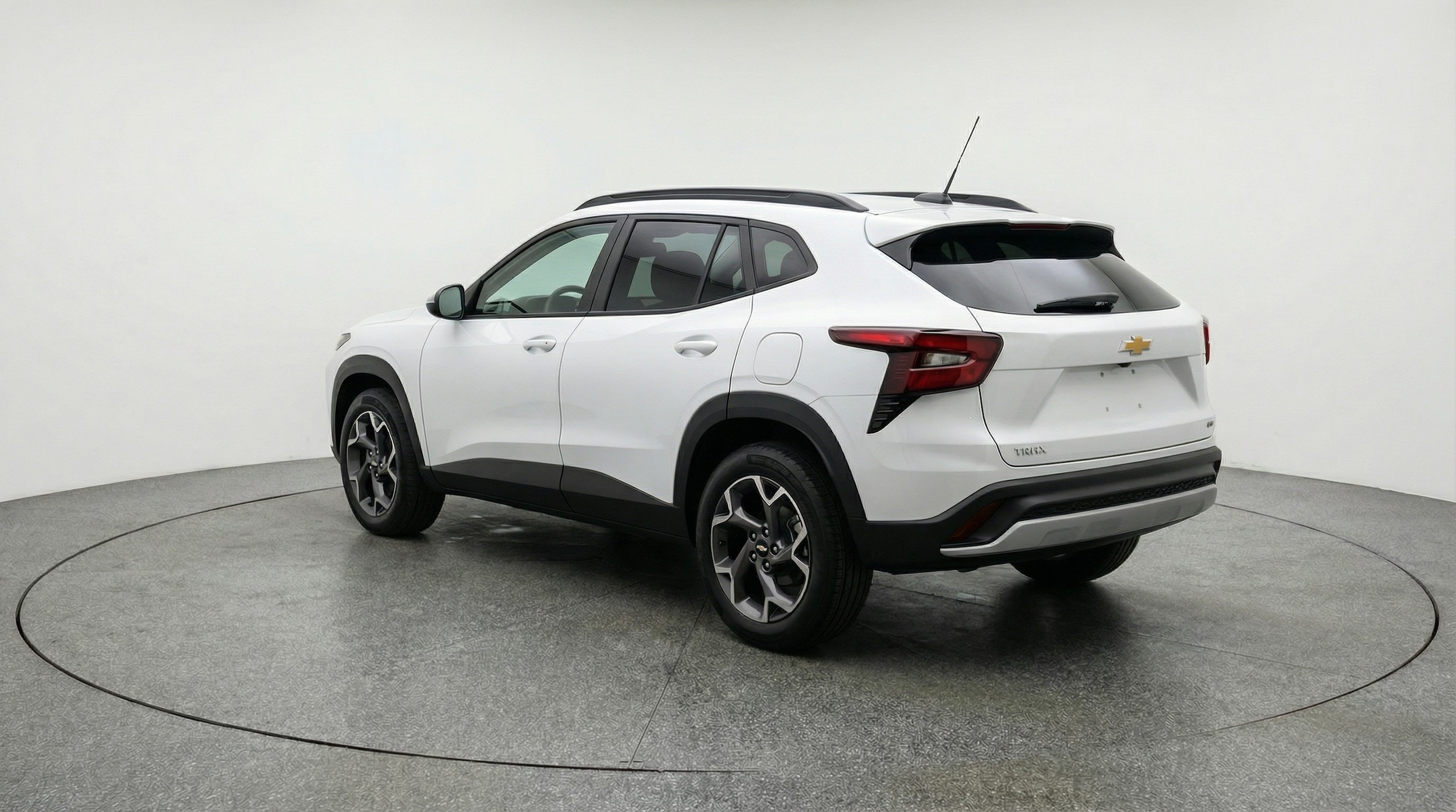 Thumbnail: 2025 Chevrolet Trax - 5