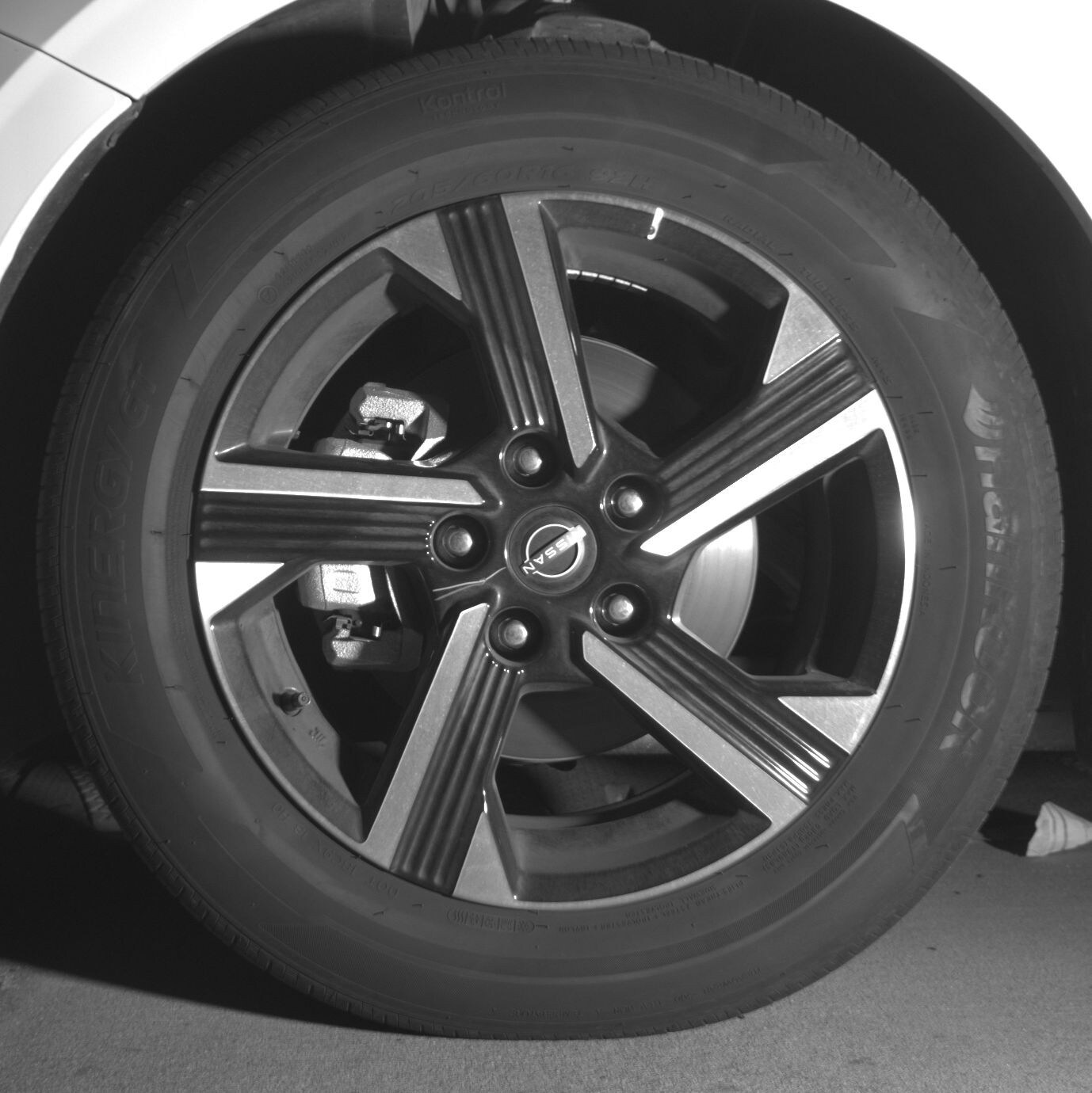 Thumbnail: 2025 Nissan Sentra - 9