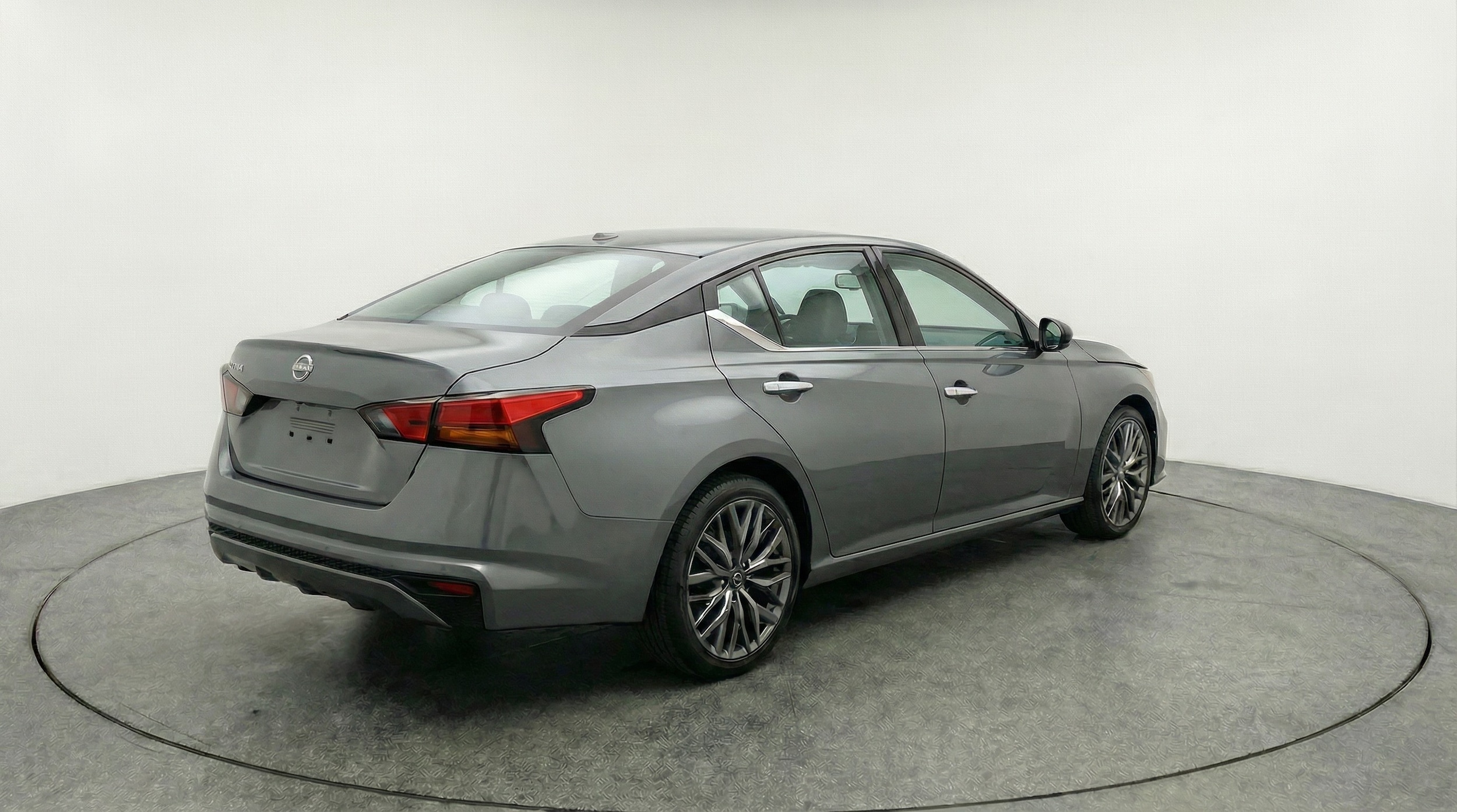 Thumbnail: 2025 Nissan Altima - 7