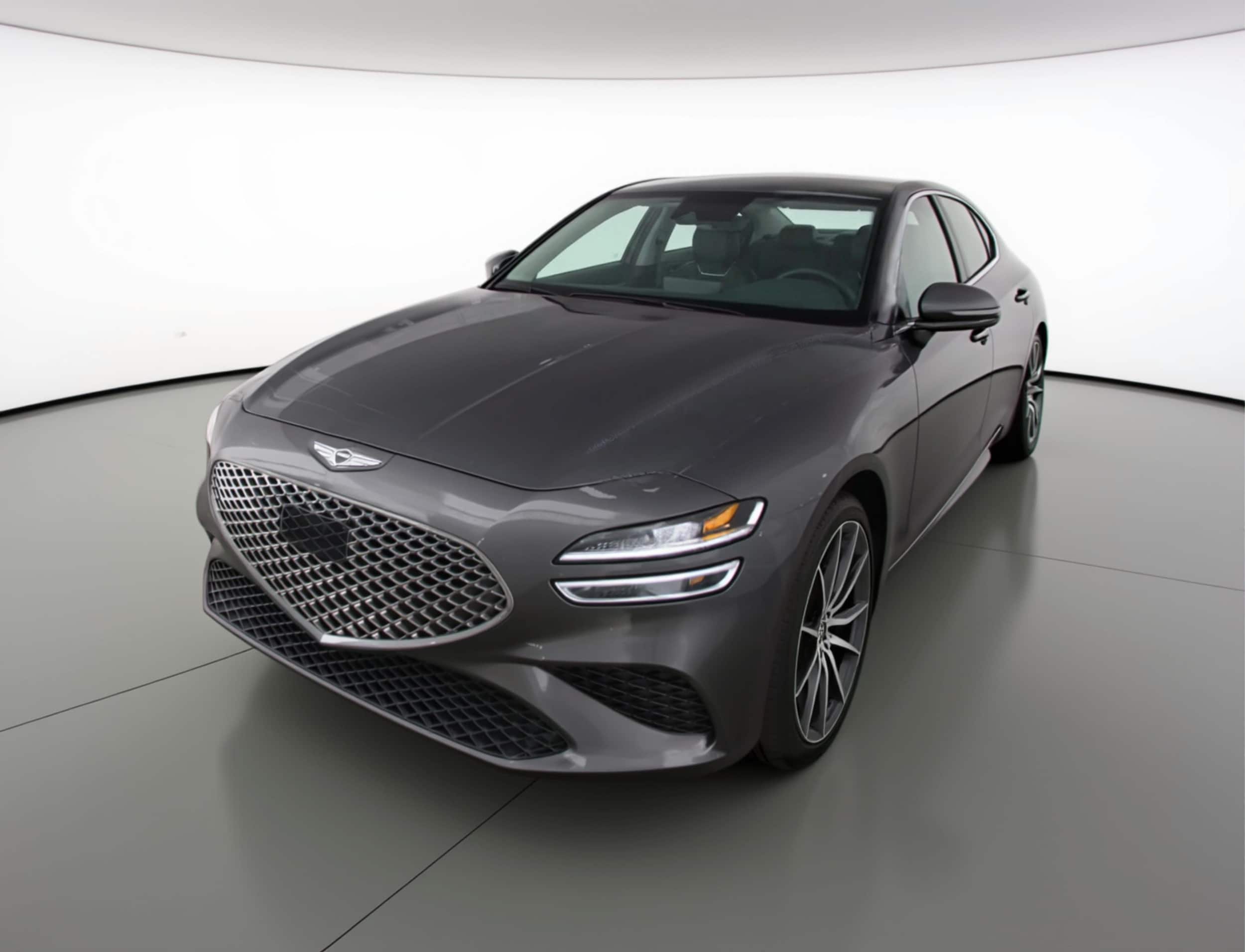 Thumbnail: 2025 Genesis G70 - 3