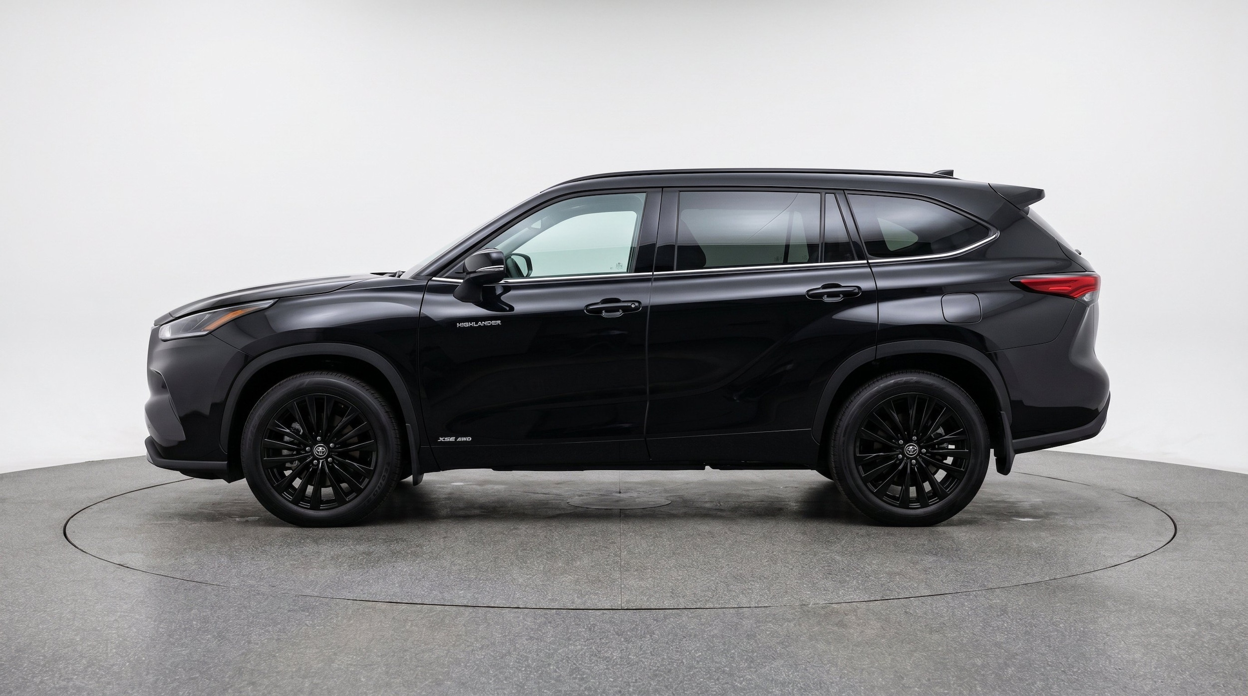 Thumbnail: 2025 Toyota Highlander - 5