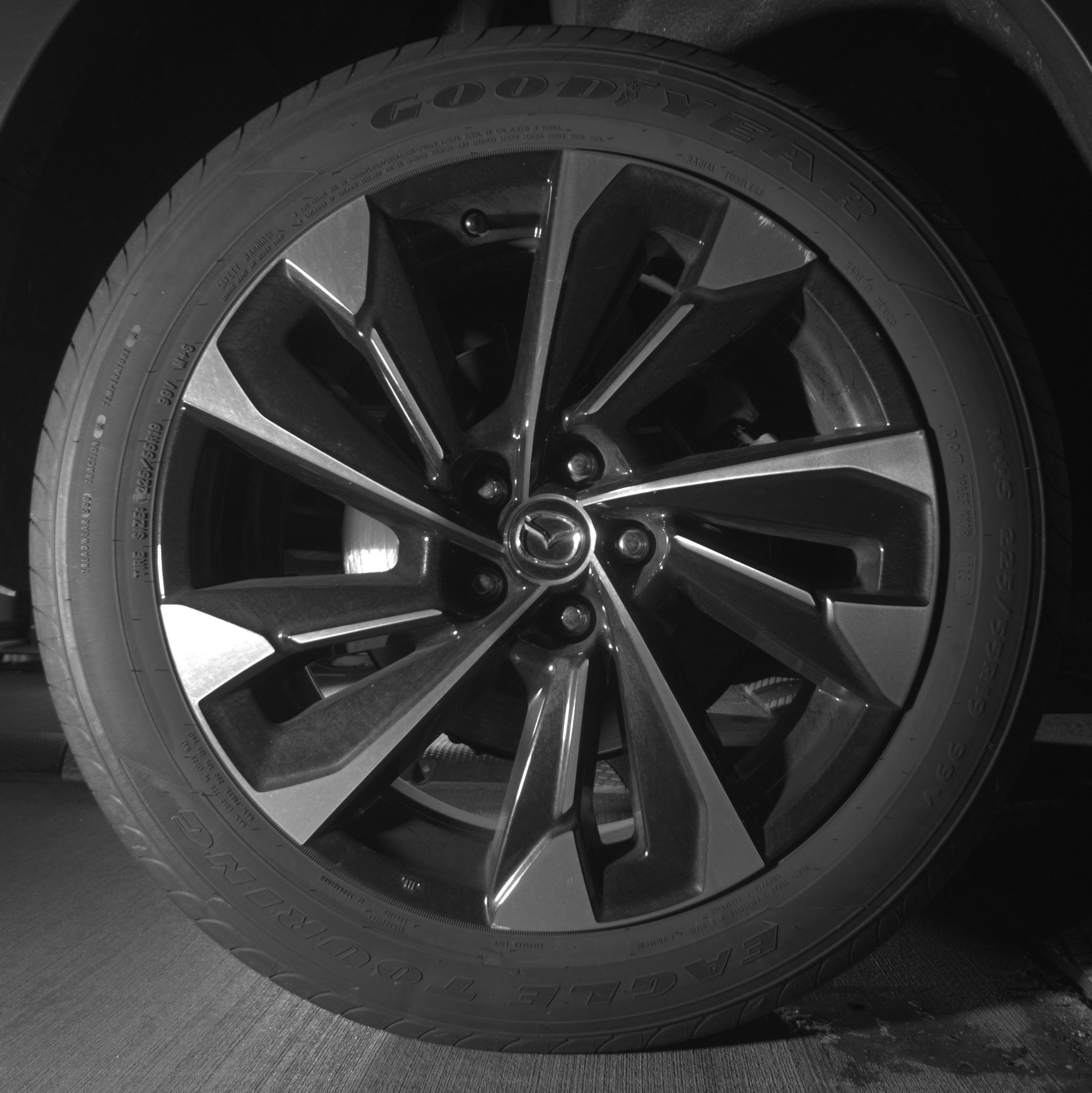 Thumbnail: 2025 Mazda CX-50 - 15