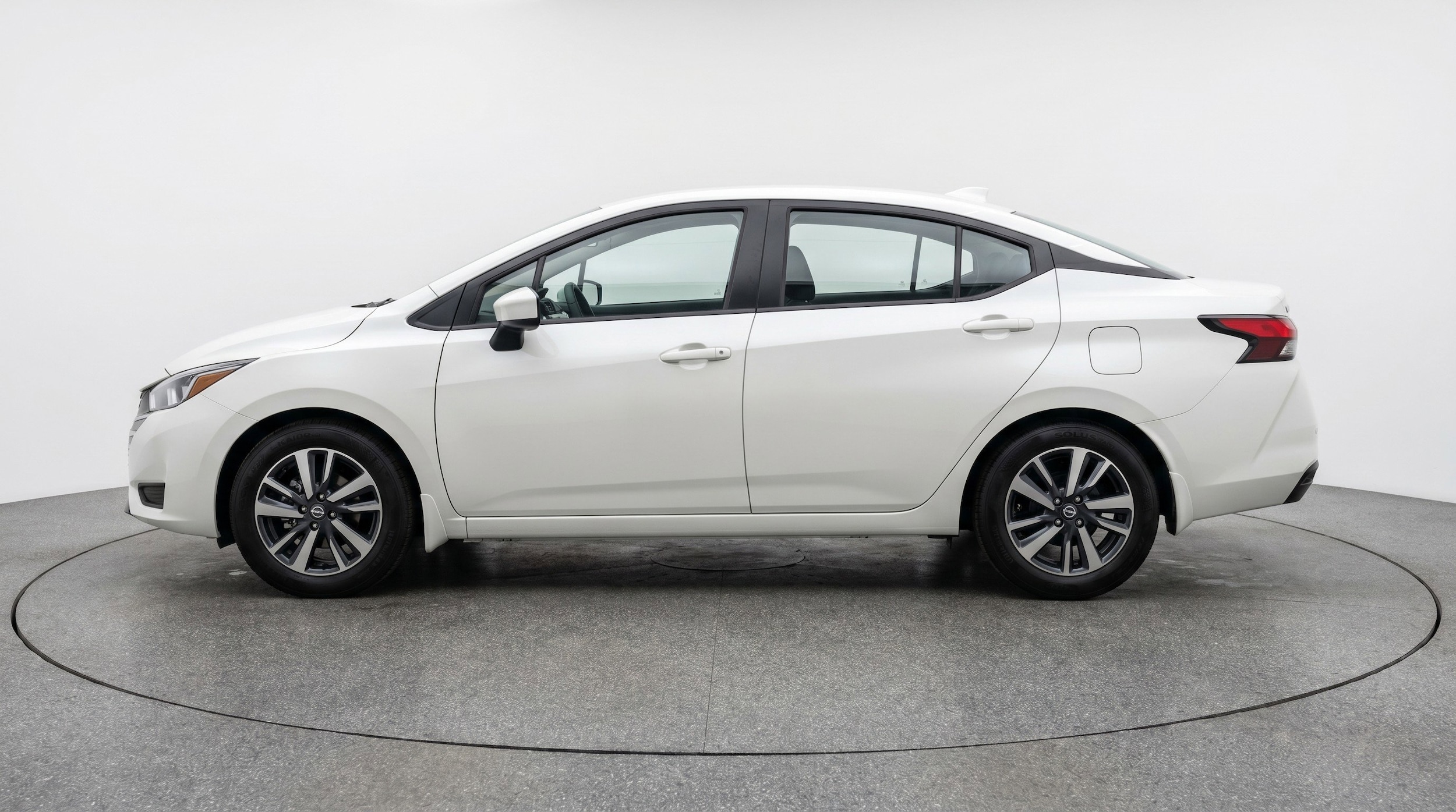 Thumbnail: 2025 Nissan Versa - 5