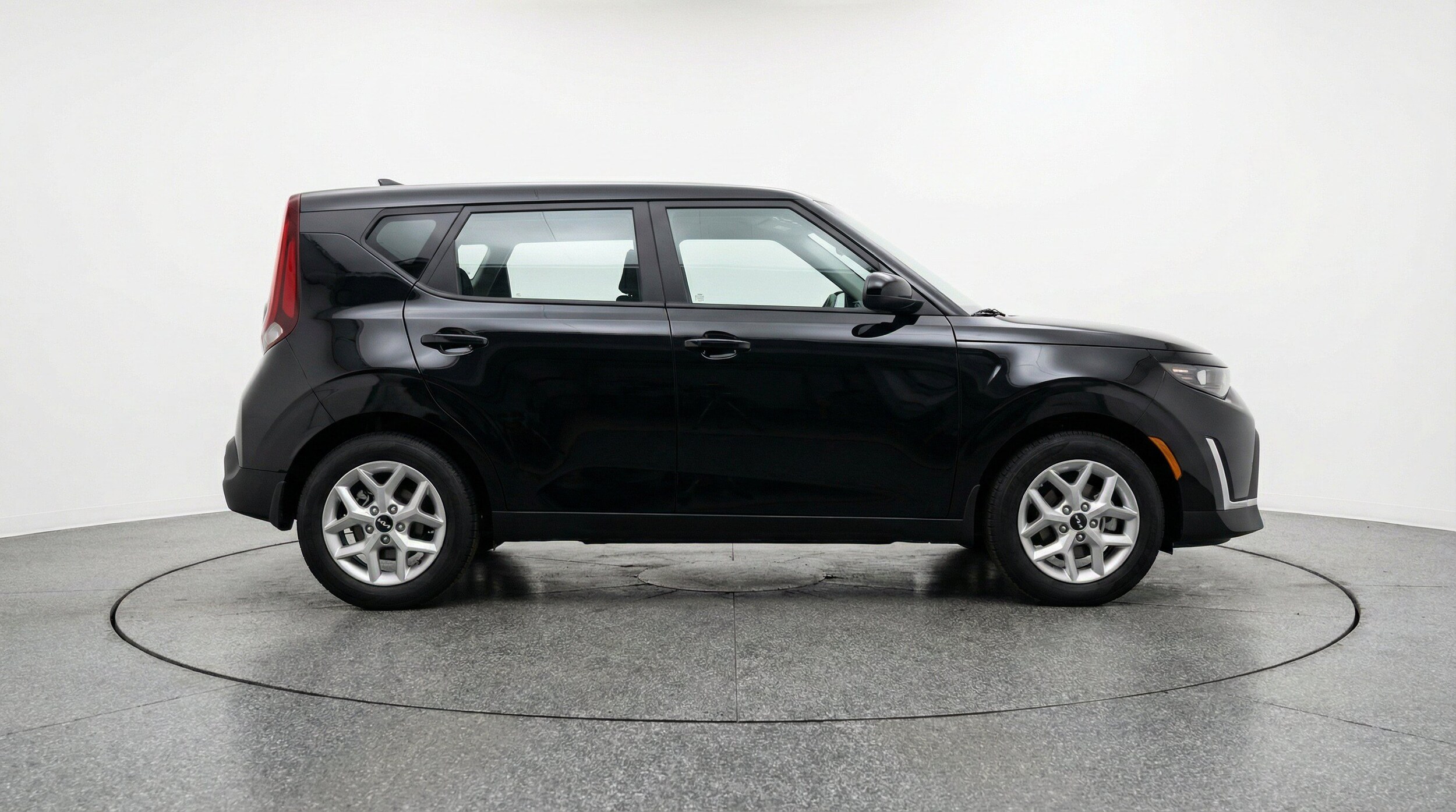 Thumbnail: 2025 Kia Soul - 11