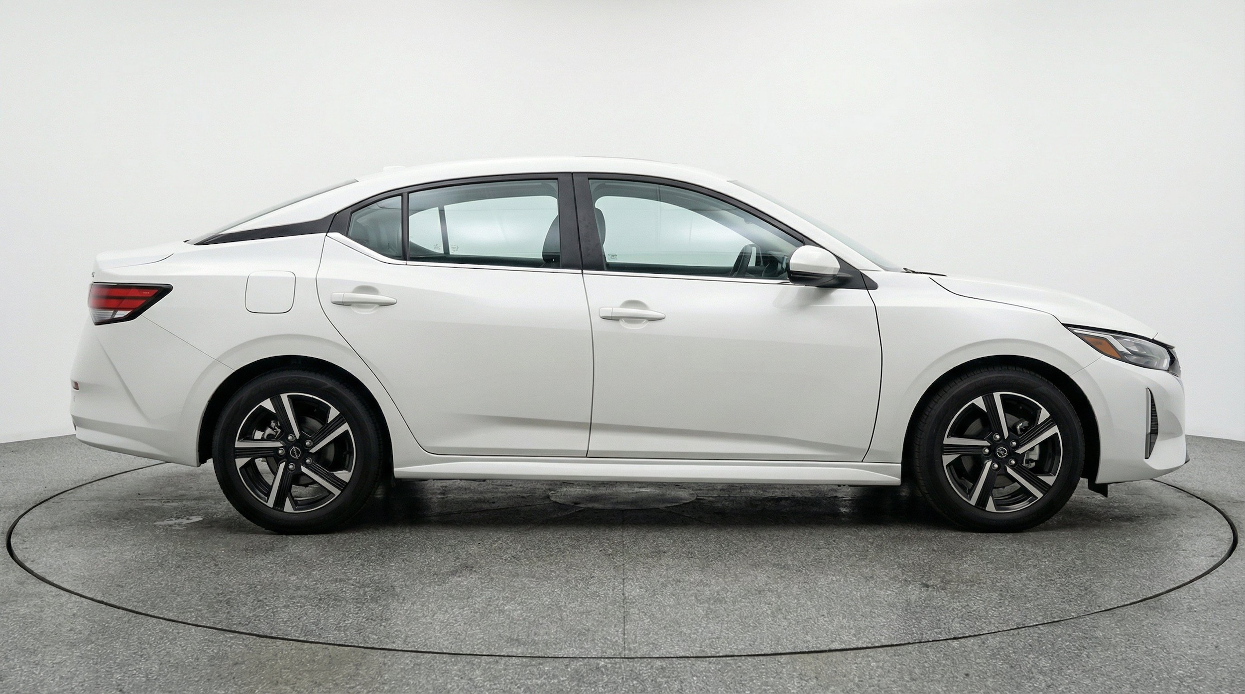 Thumbnail: 2025 Nissan Sentra - 11